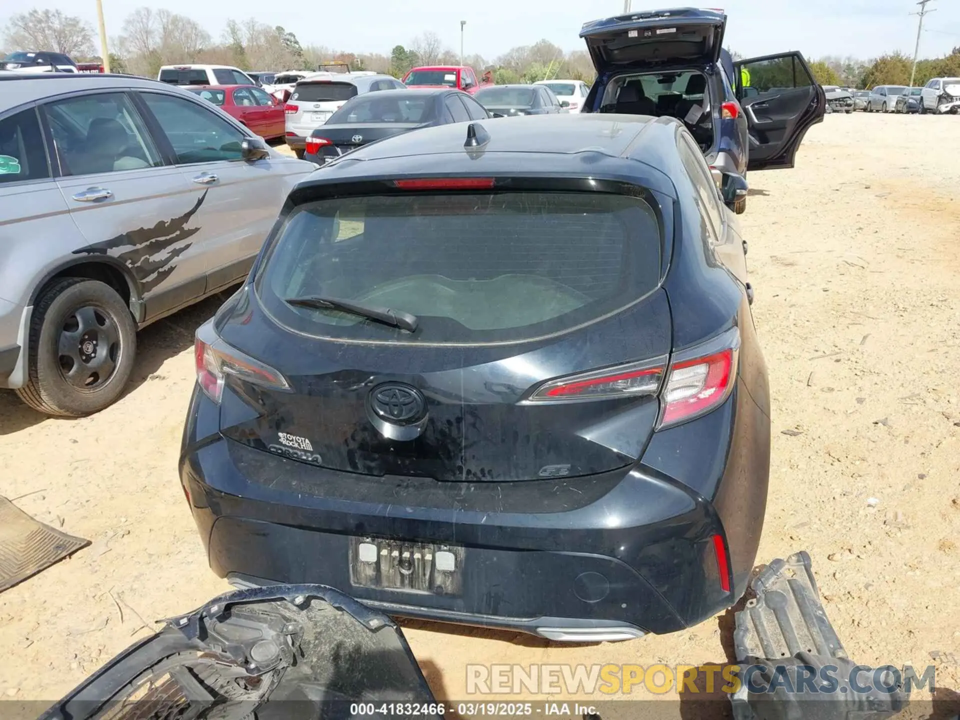 17 fotografías del automóvil dañado JTNB4MBEXM3146368 TOYOTA COROLLA 2021