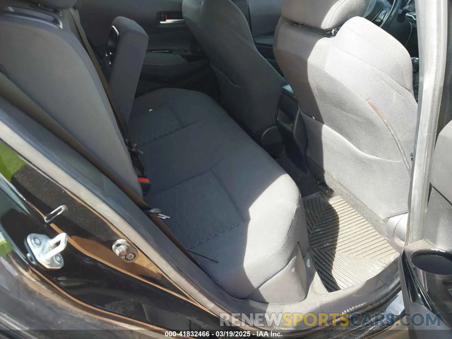 8 fotografías del automóvil dañado JTNB4MBEXM3146368 TOYOTA COROLLA 2021