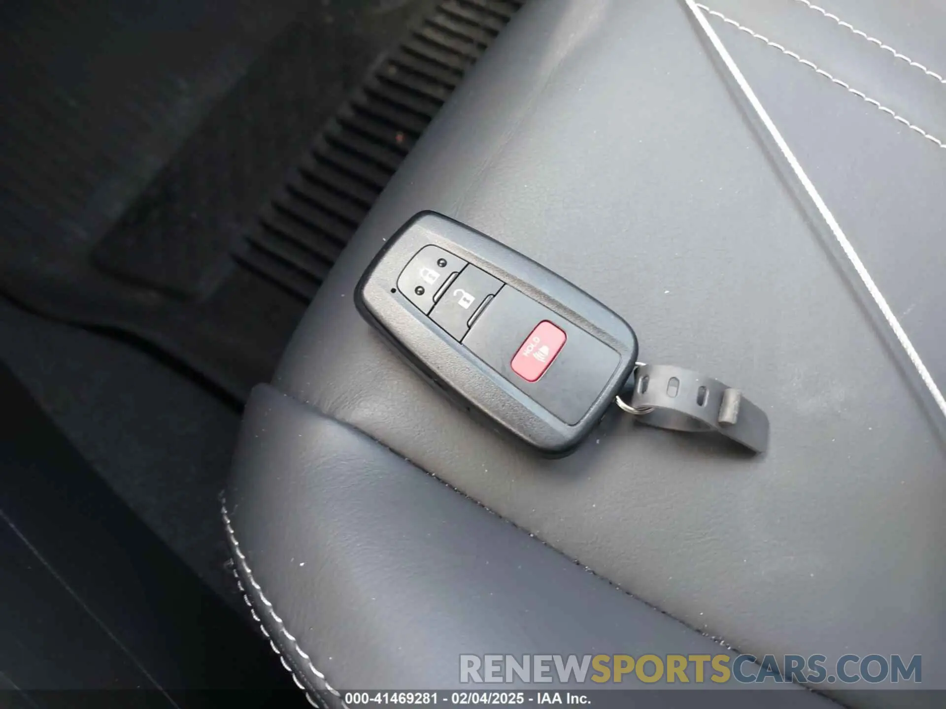 11 fotografías del automóvil dañado JTNC4MBE1M3139443 TOYOTA COROLLA 2021