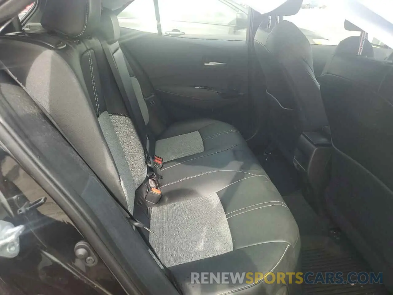 10 fotografías del automóvil dañado JTNC4MBE5M3108339 TOYOTA COROLLA 2021