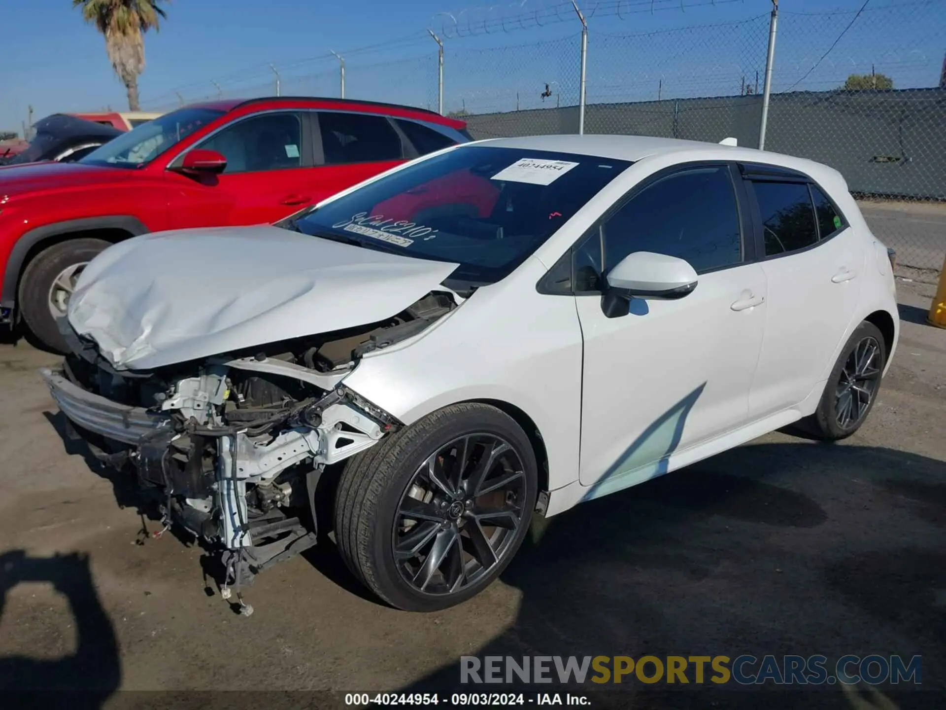 2 fotografías del automóvil dañado JTNC4MBE5M3132544 TOYOTA COROLLA 2021
