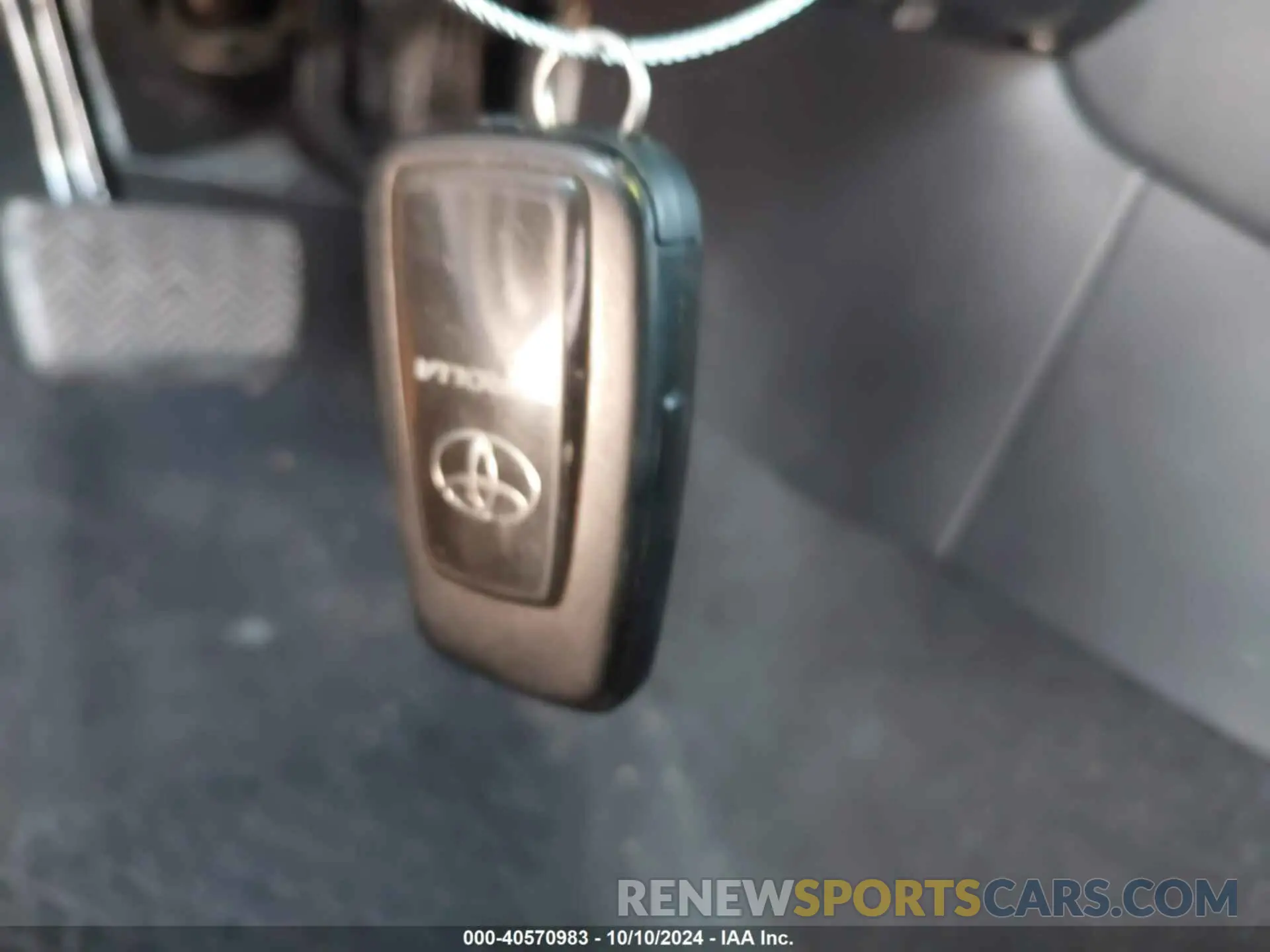 11 fotografías del automóvil dañado JTNC4MBE6M3127613 TOYOTA COROLLA 2021