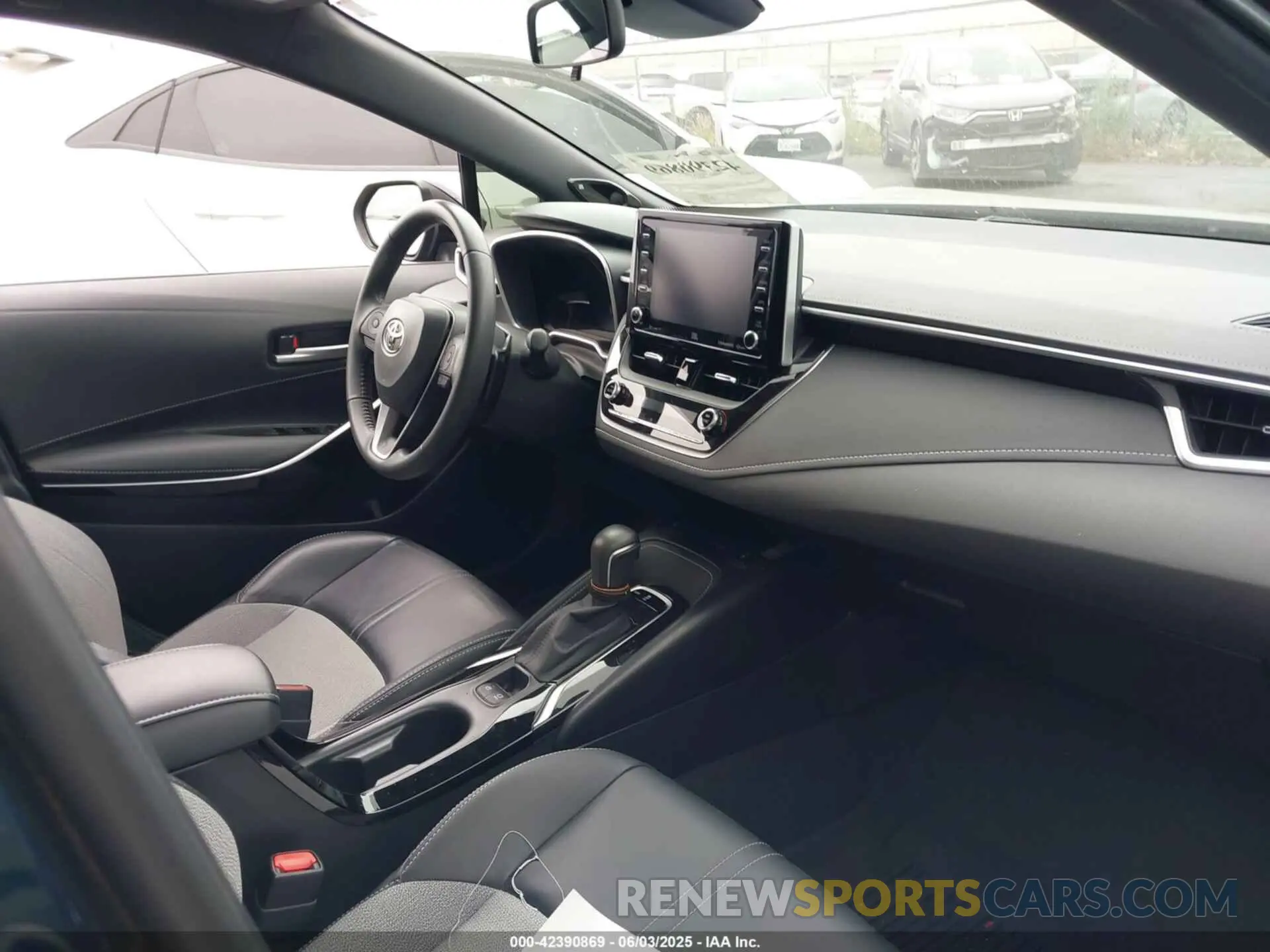 5 fotografías del automóvil dañado JTNC4MBE9M3125080 TOYOTA COROLLA 2021