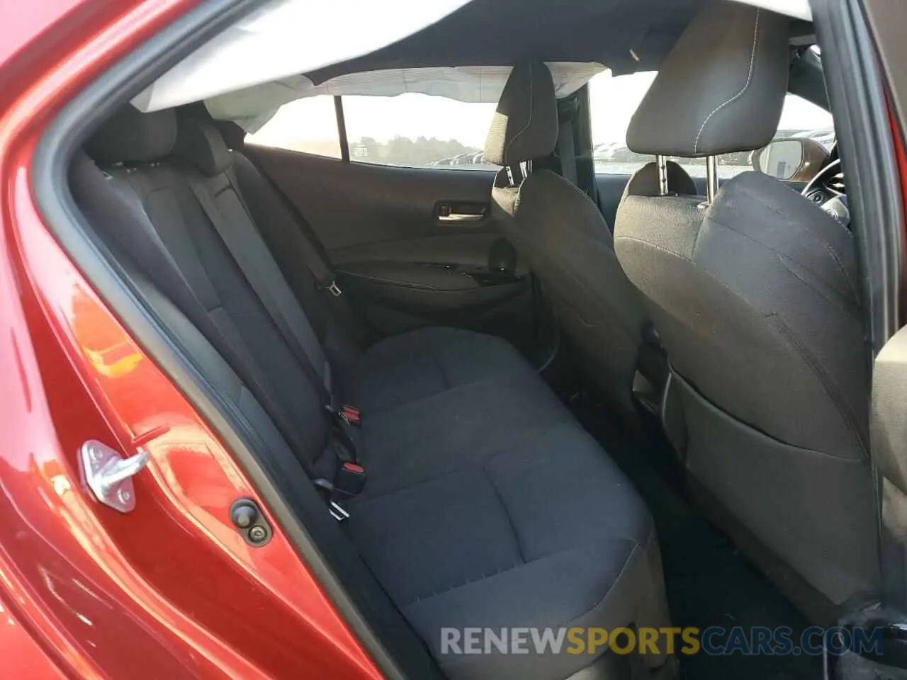 10 fotografías del automóvil dañado JTND4MBE1M3109041 TOYOTA COROLLA 2021
