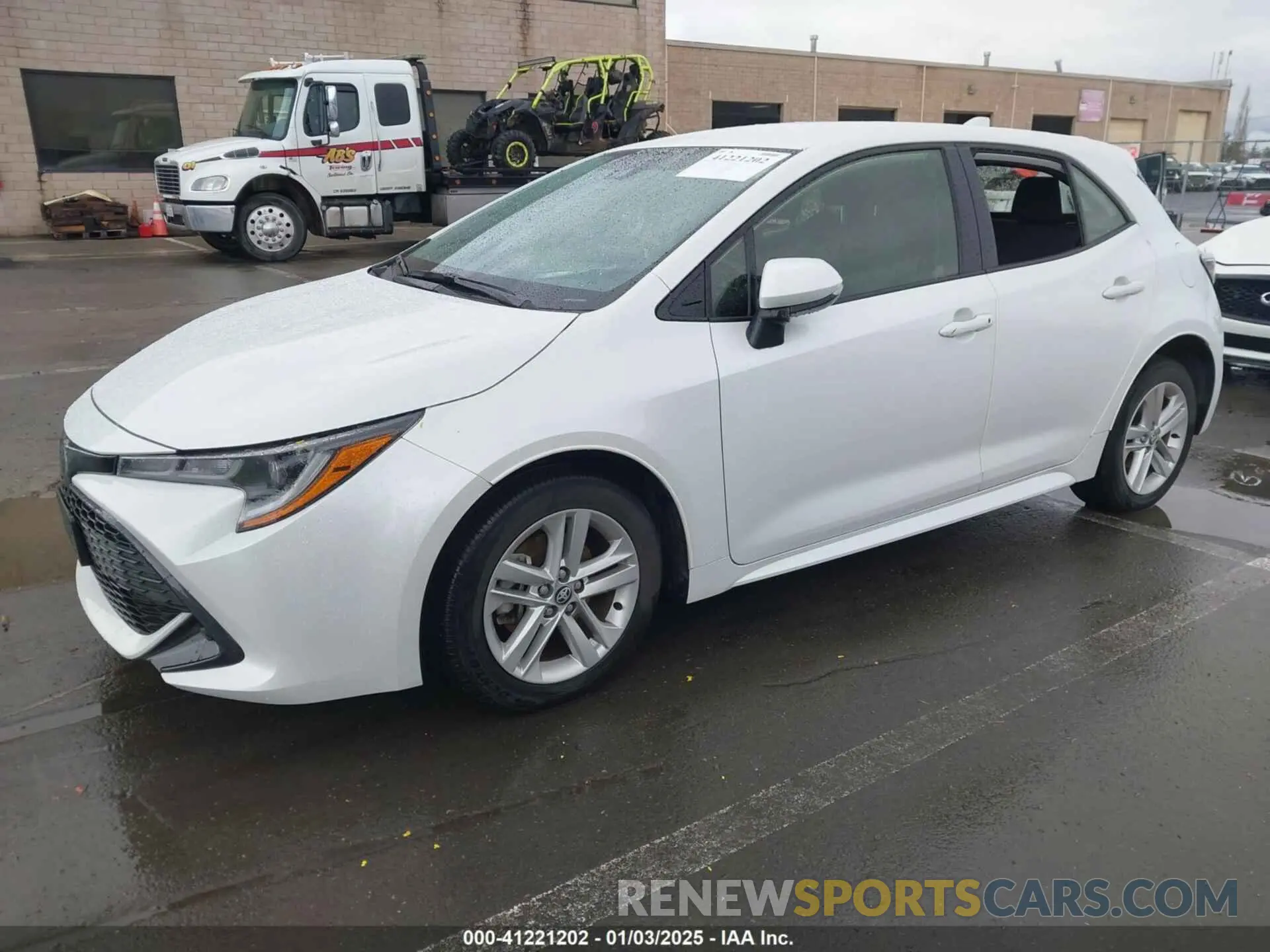 2 fotografías del automóvil dañado JTND4MBE1M3135655 TOYOTA COROLLA 2021