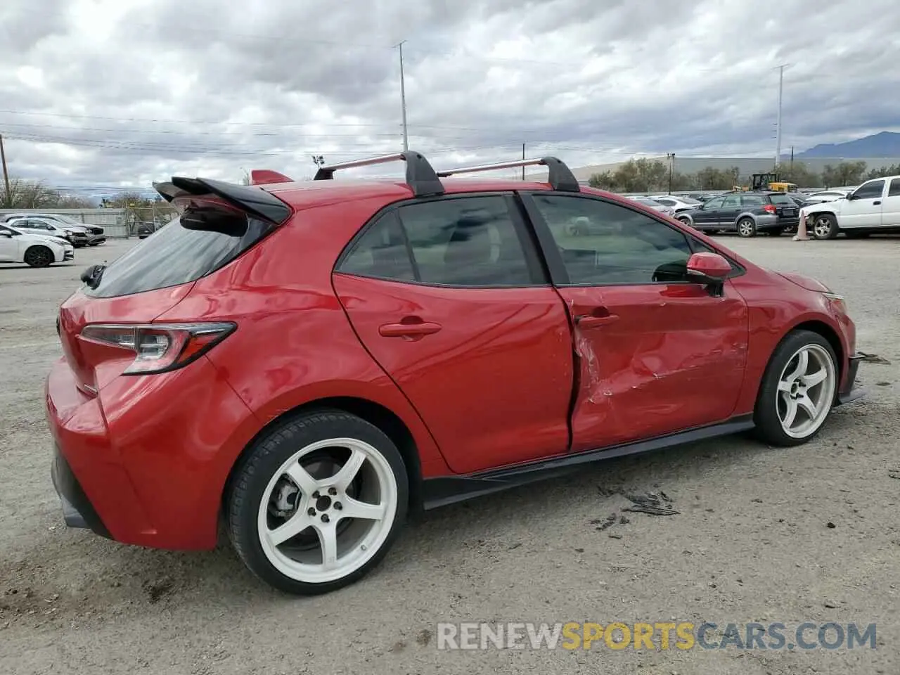 3 fotografías del automóvil dañado JTND4MBE2M3106889 TOYOTA COROLLA 2021