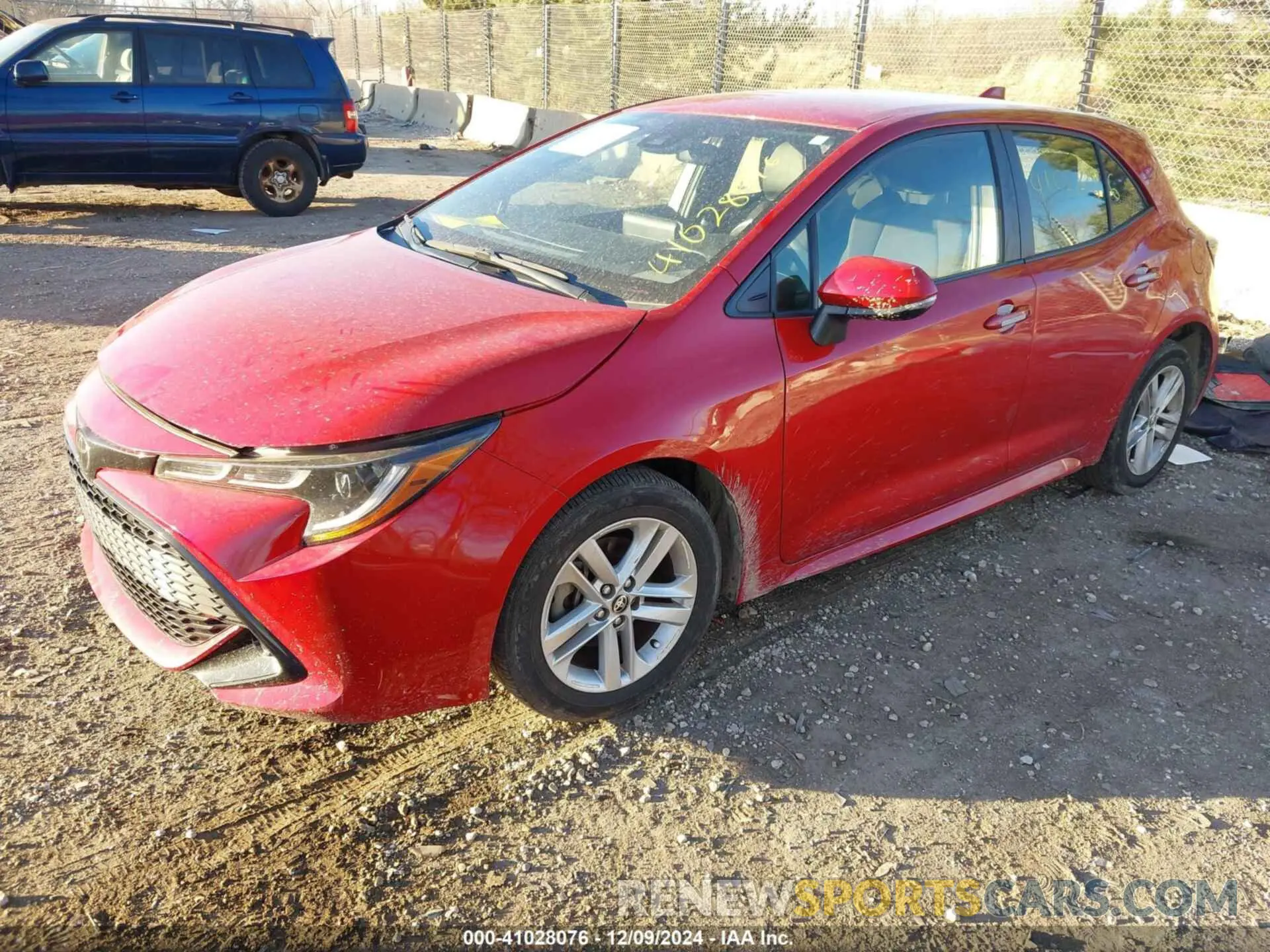 2 fotografías del automóvil dañado JTND4MBE2M3119139 TOYOTA COROLLA 2021
