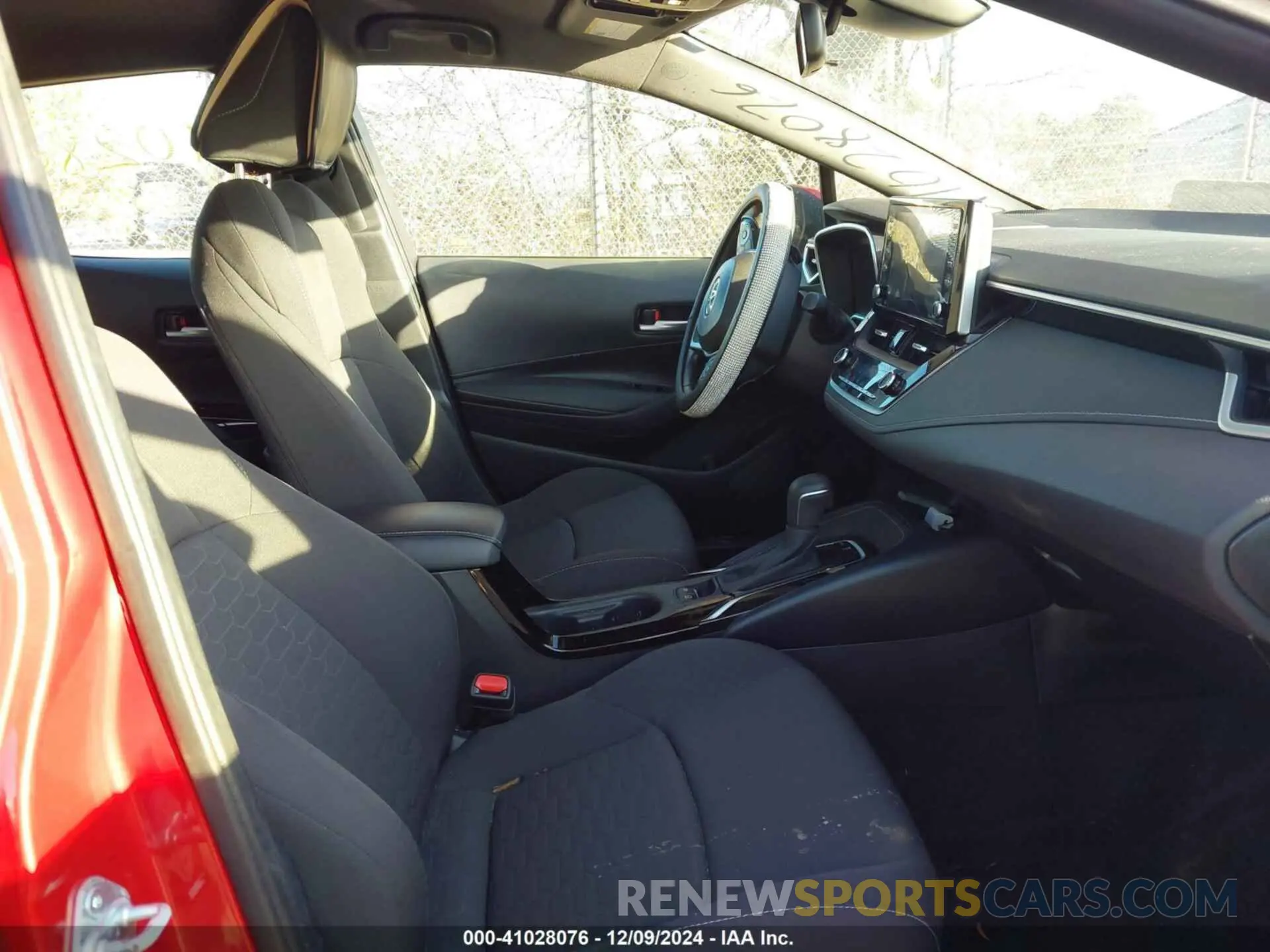 5 fotografías del automóvil dañado JTND4MBE2M3119139 TOYOTA COROLLA 2021