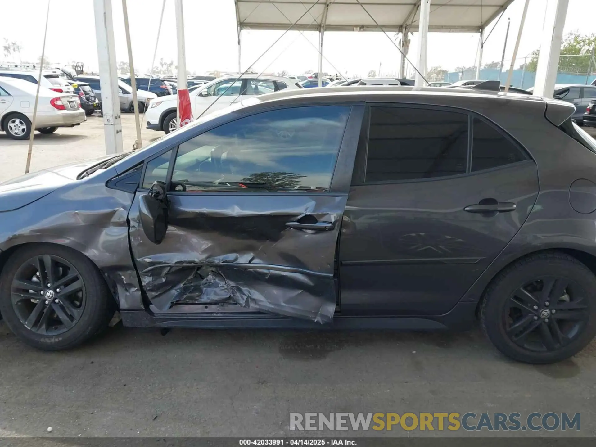 14 fotografías del automóvil dañado JTND4MBE3M3127668 TOYOTA COROLLA 2021