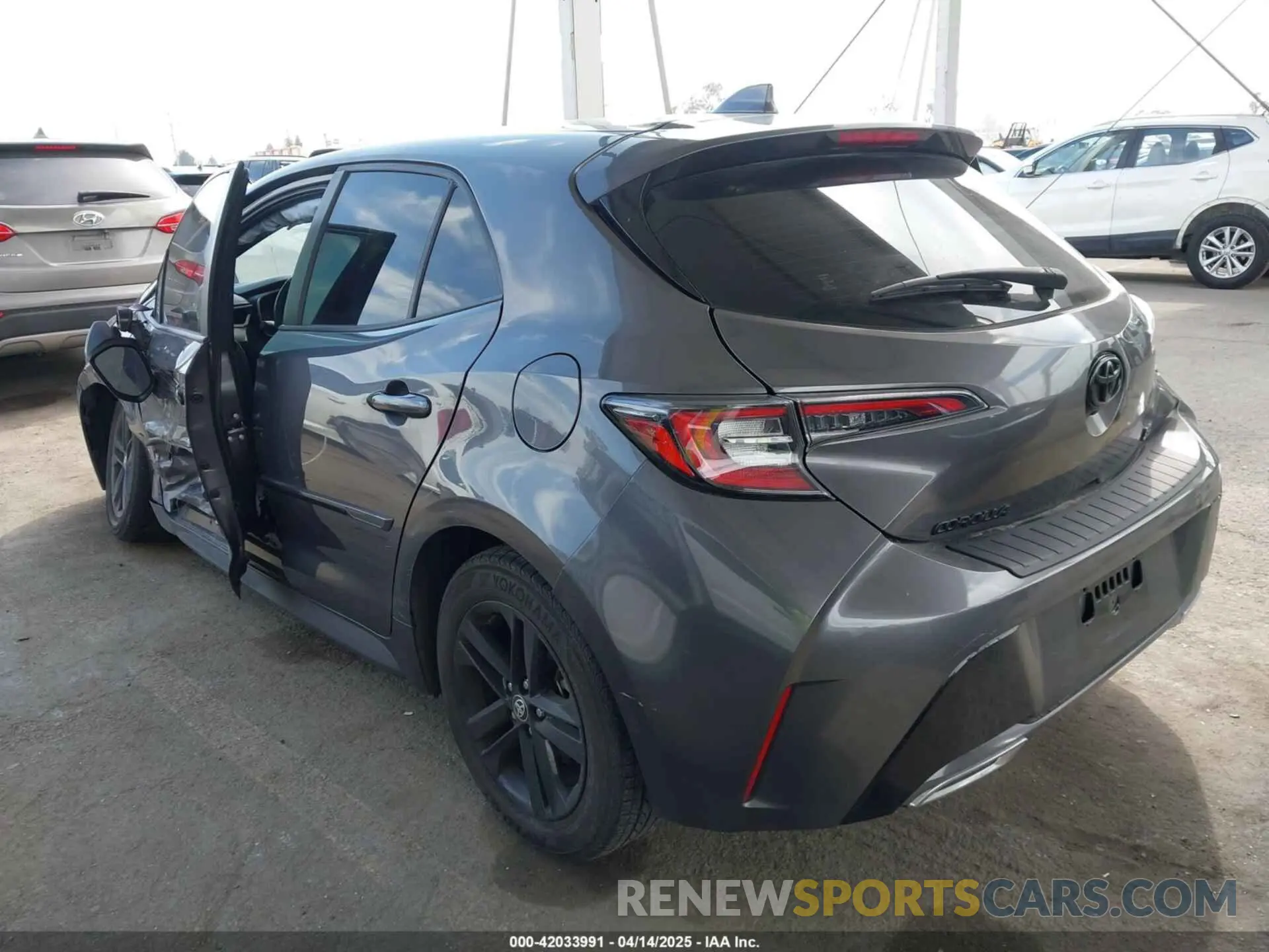 3 fotografías del automóvil dañado JTND4MBE3M3127668 TOYOTA COROLLA 2021