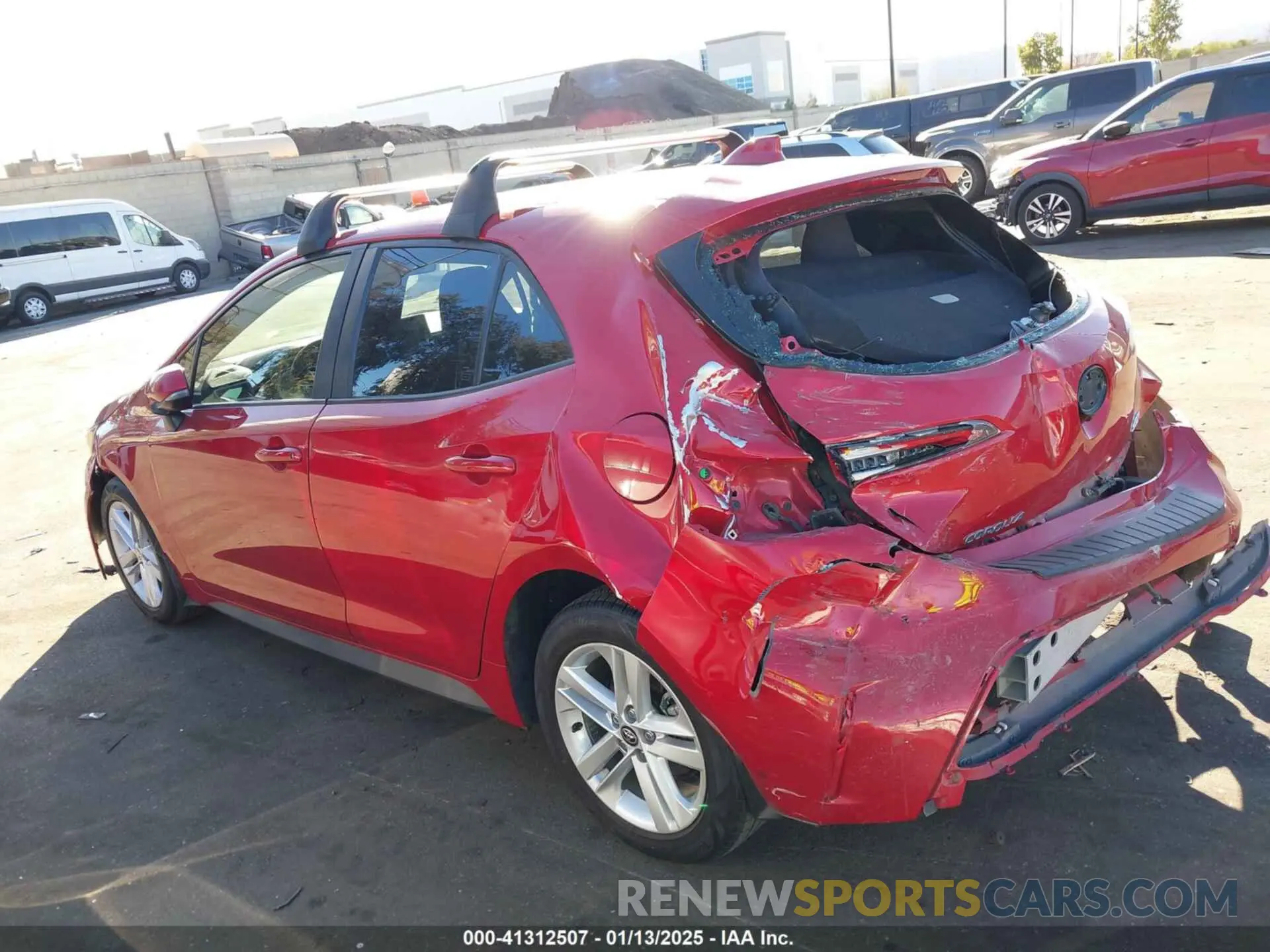 15 fotografías del automóvil dañado JTND4MBE4M3129963 TOYOTA COROLLA 2021