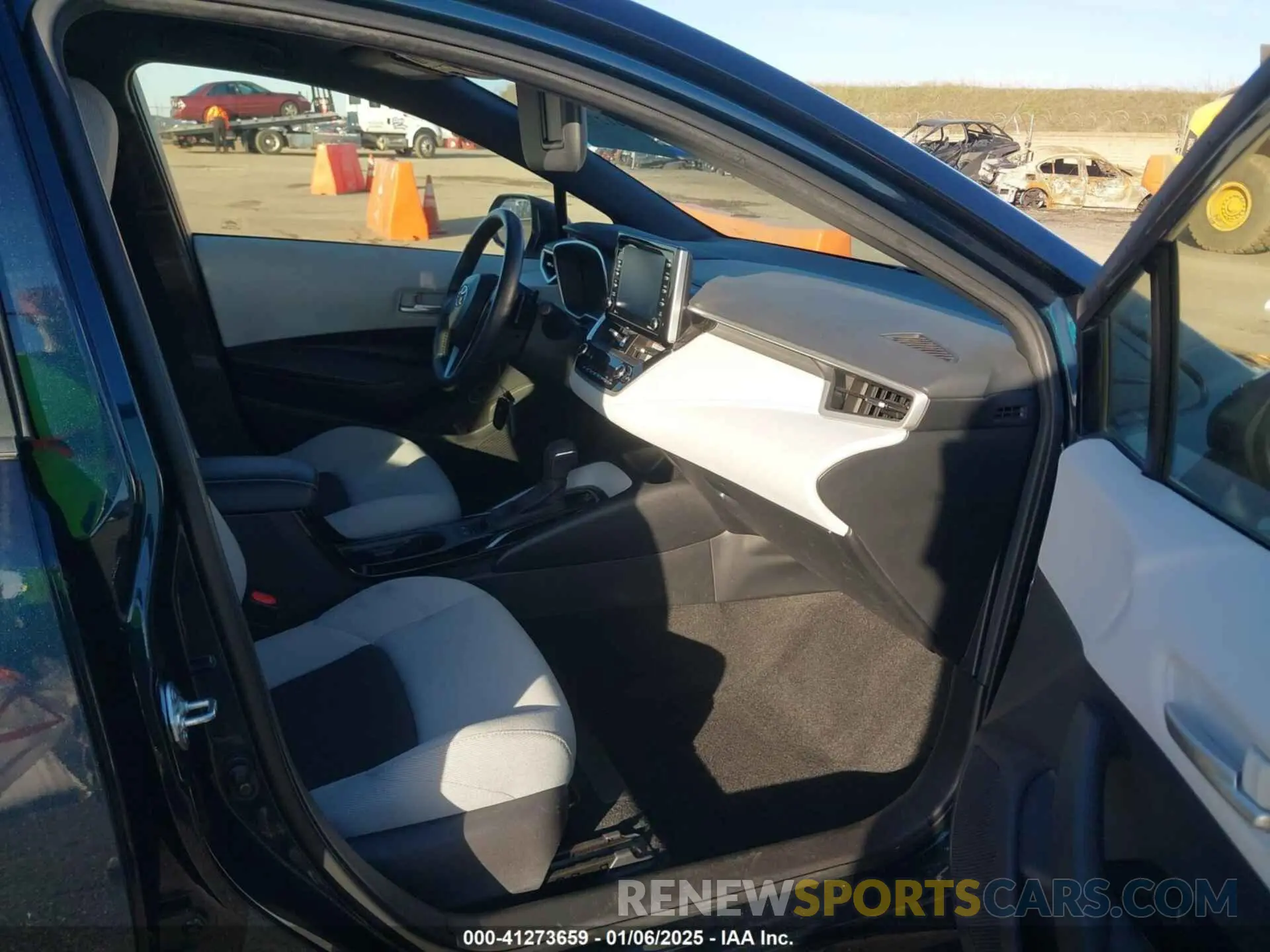 5 fotografías del automóvil dañado JTND4MBE6M3134792 TOYOTA COROLLA 2021