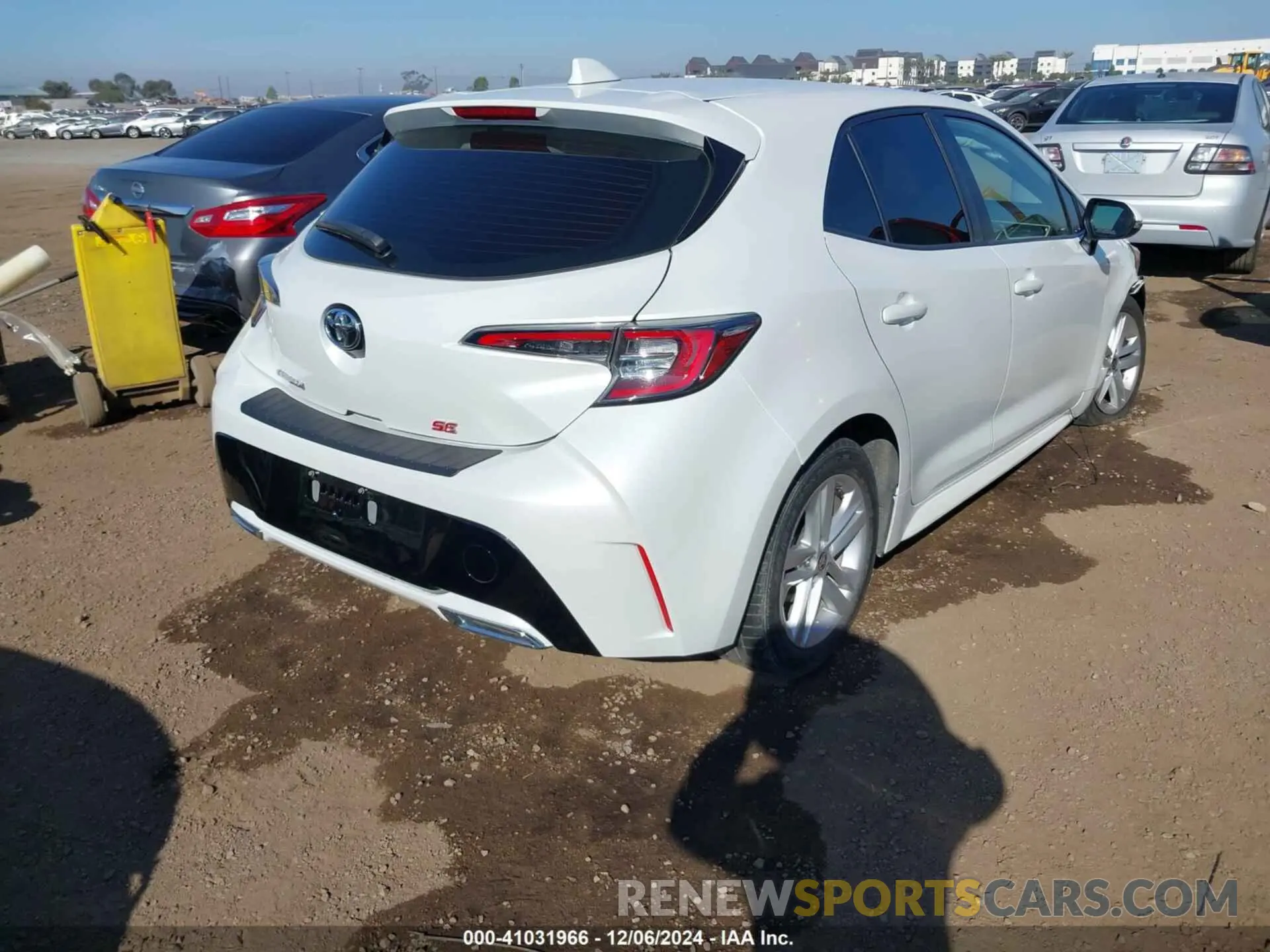 4 fotografías del automóvil dañado JTND4MBE8M3137113 TOYOTA COROLLA 2021