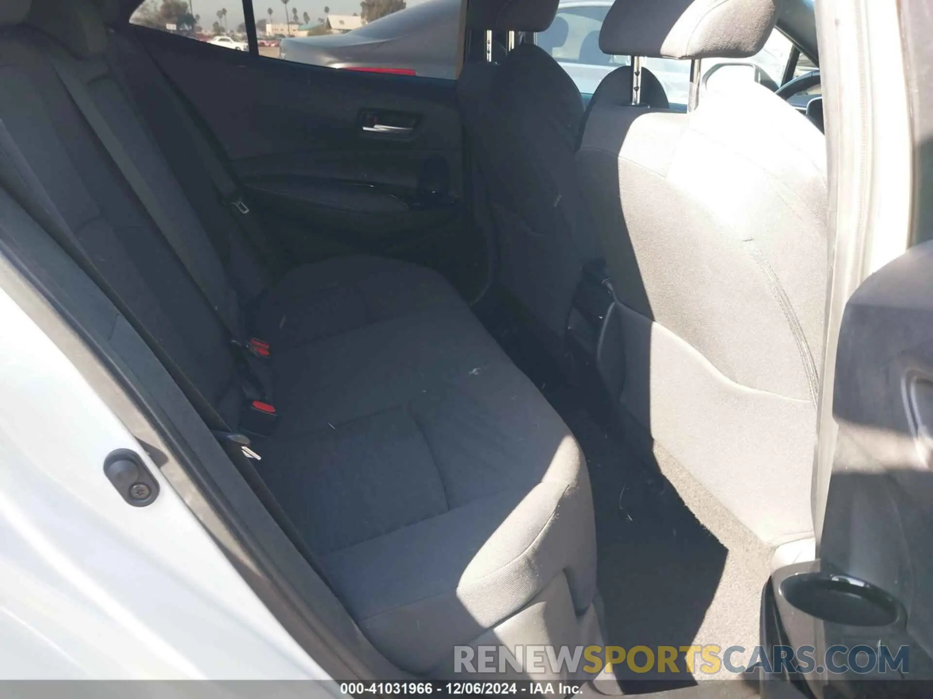 8 fotografías del automóvil dañado JTND4MBE8M3137113 TOYOTA COROLLA 2021