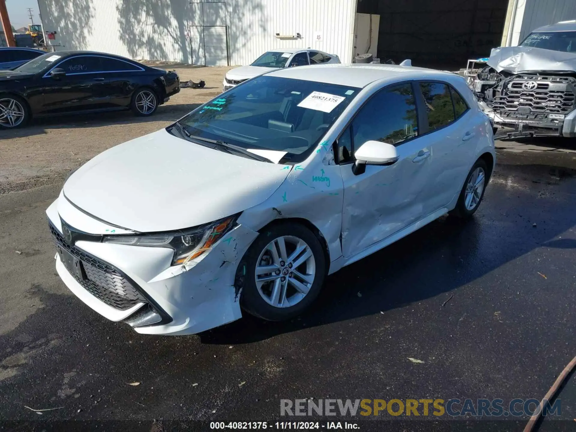 2 fotografías del automóvil dañado JTND4MBE9M3107957 TOYOTA COROLLA 2021