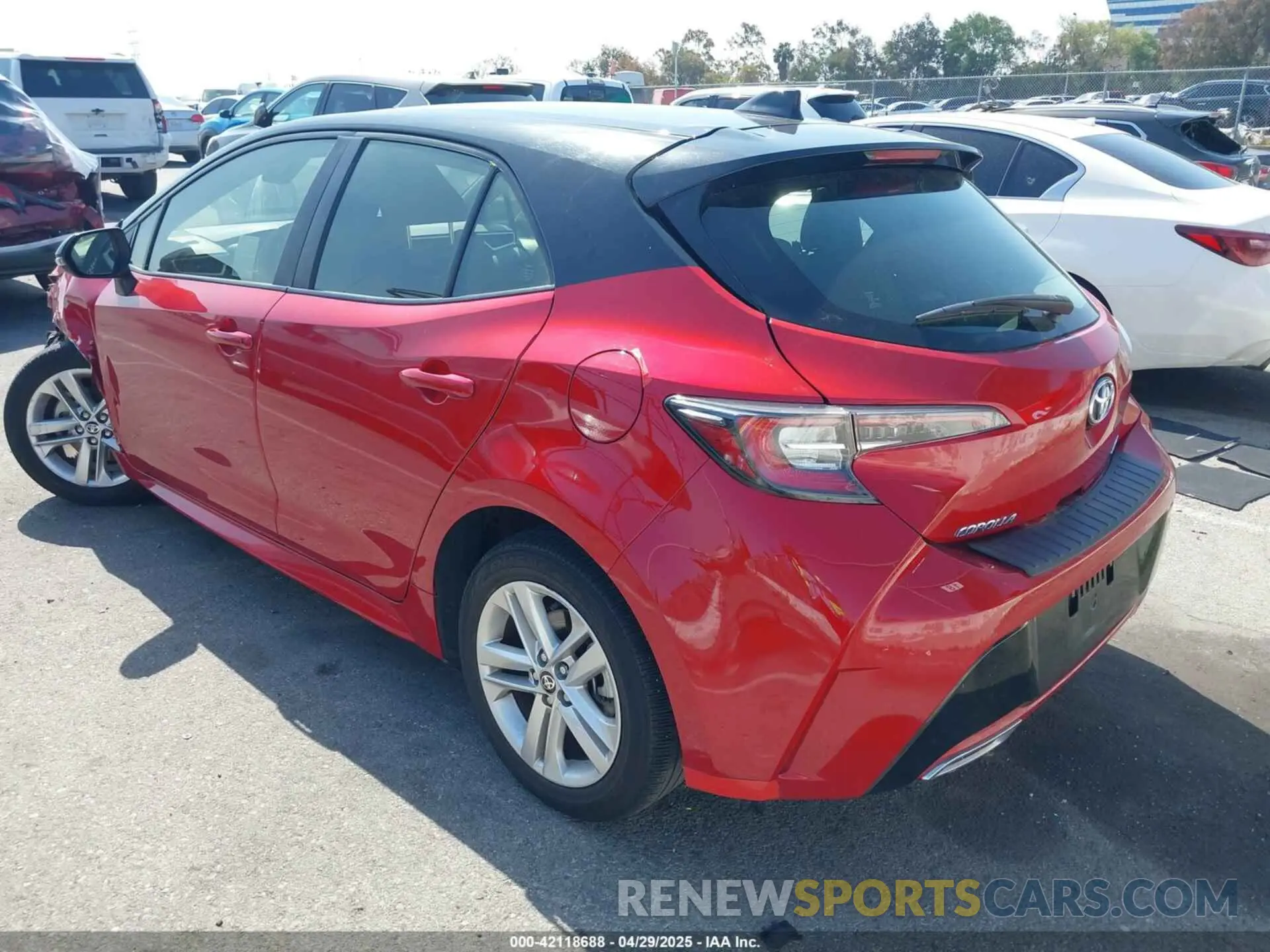 3 fotografías del automóvil dañado JTND4MBEXM3127618 TOYOTA COROLLA 2021