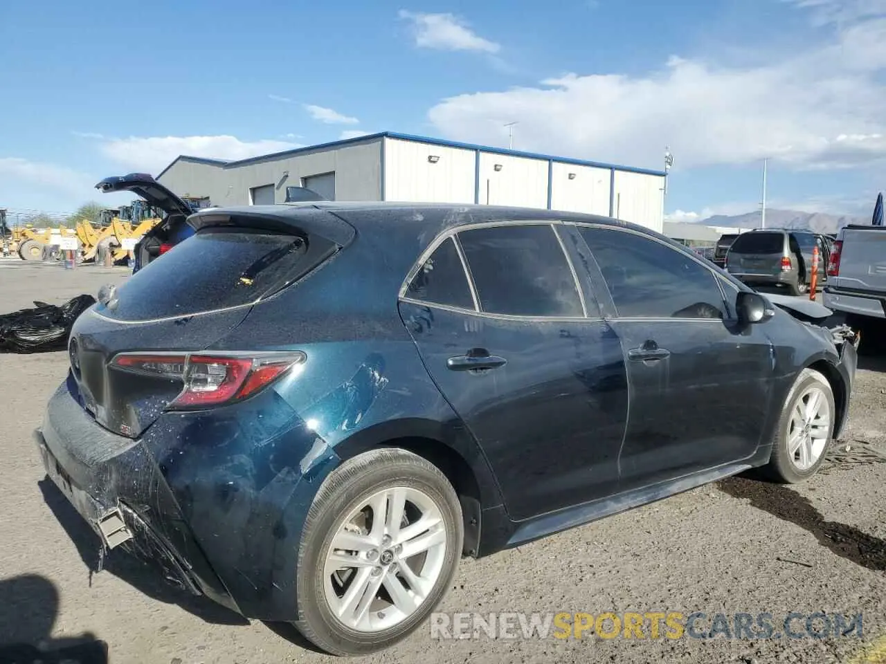 3 fotografías del automóvil dañado JTND4MBEXM3128722 TOYOTA COROLLA 2021