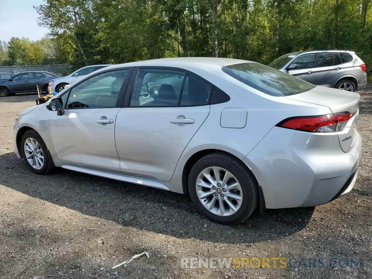 2 fotografías del automóvil dañado 5YFBPMBE0NP293366 TOYOTA COROLLA 2022