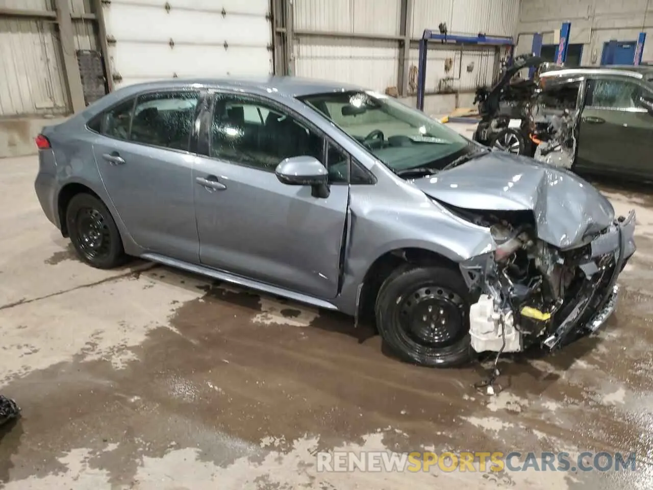 4 fotografías del automóvil dañado 5YFBPMBE4NP276327 TOYOTA COROLLA 2022