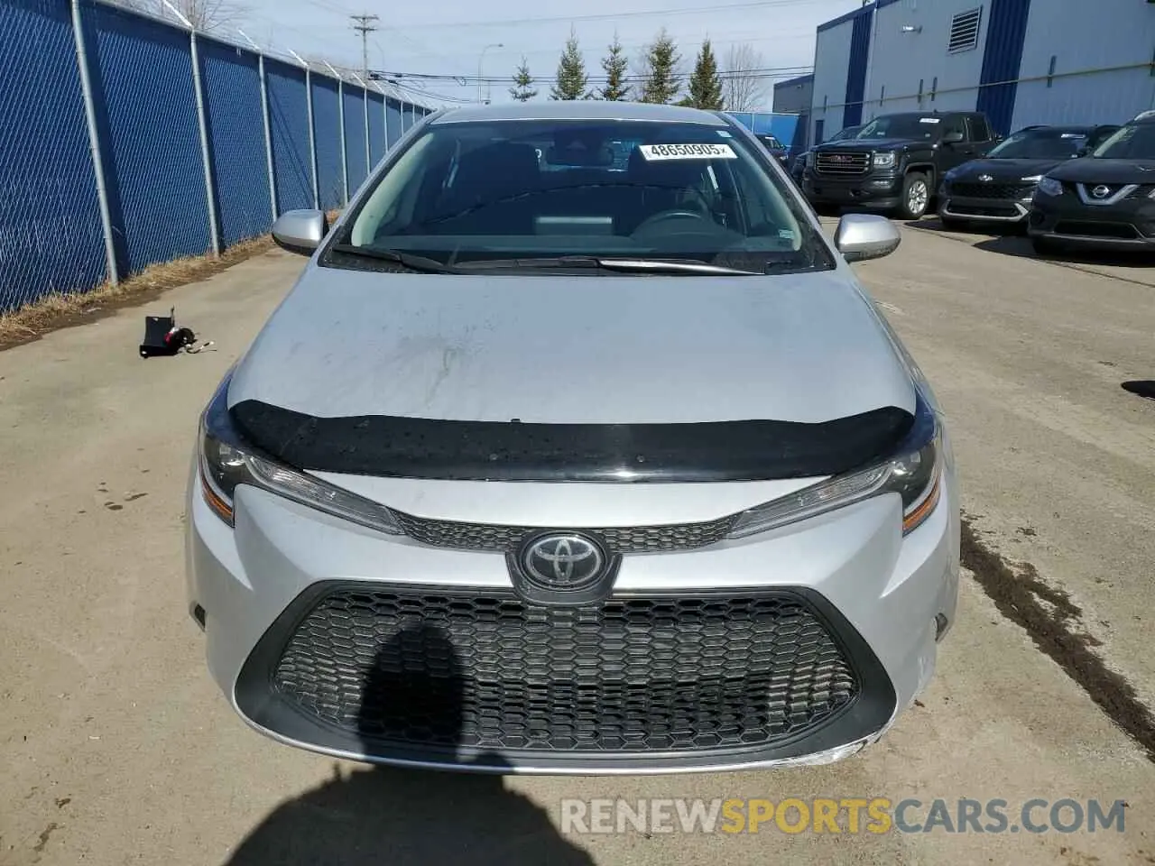 5 fotografías del automóvil dañado 5YFBPMBE8NP321883 TOYOTA COROLLA 2022