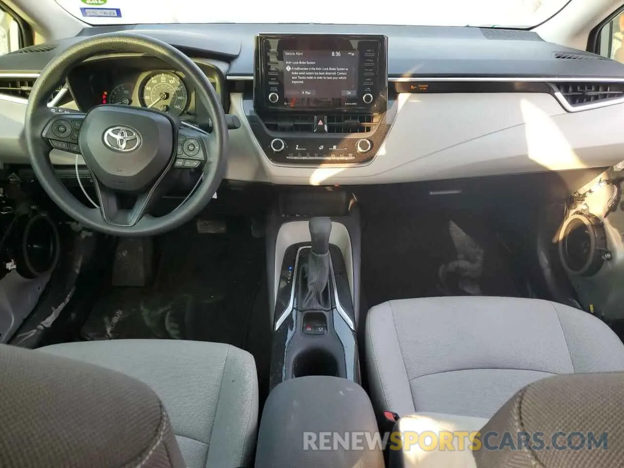 8 fotografías del automóvil dañado 5YFDPMAE0NP322021 TOYOTA COROLLA 2022