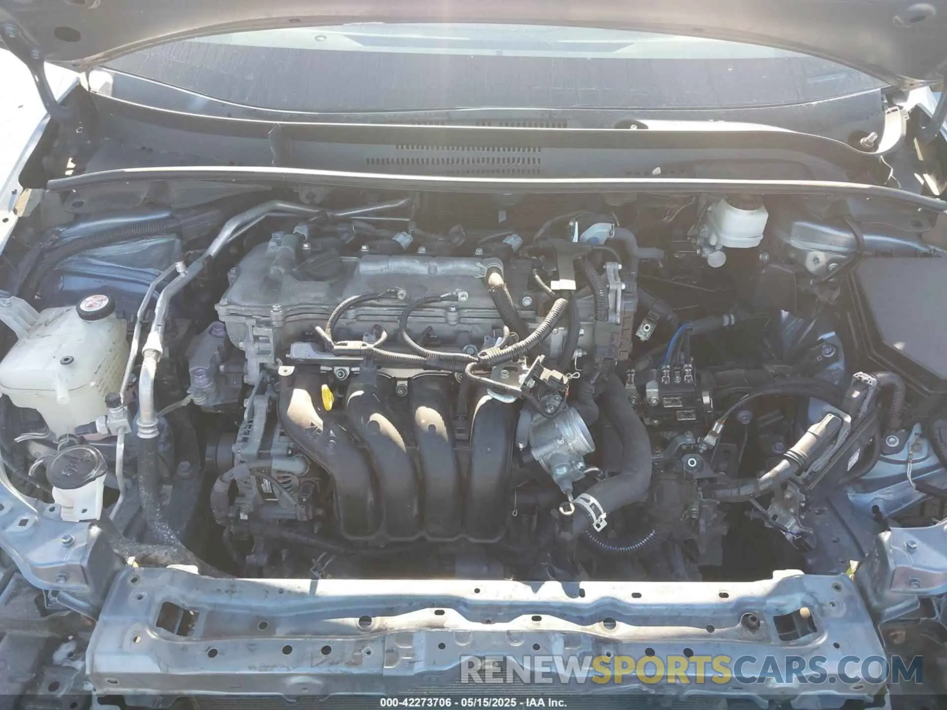 10 fotografías del automóvil dañado 5YFEPMAE0NP272614 TOYOTA COROLLA 2022