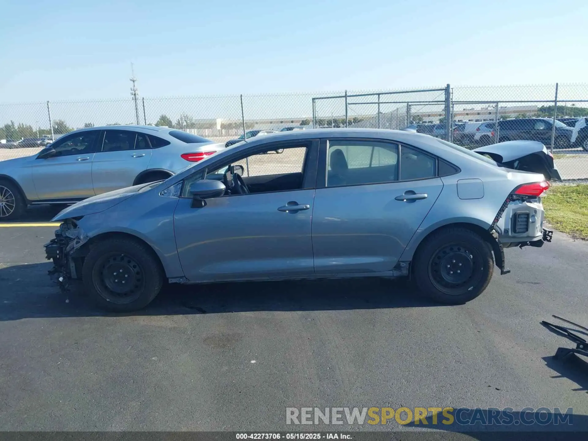 15 fotografías del automóvil dañado 5YFEPMAE0NP272614 TOYOTA COROLLA 2022