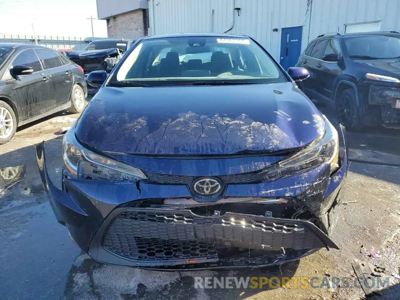 5 fotografías del automóvil dañado 5YFEPMAE0NP278722 TOYOTA COROLLA 2022