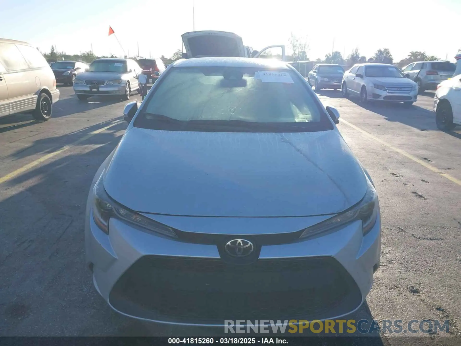 12 fotografías del automóvil dañado 5YFEPMAE0NP295181 TOYOTA COROLLA 2022