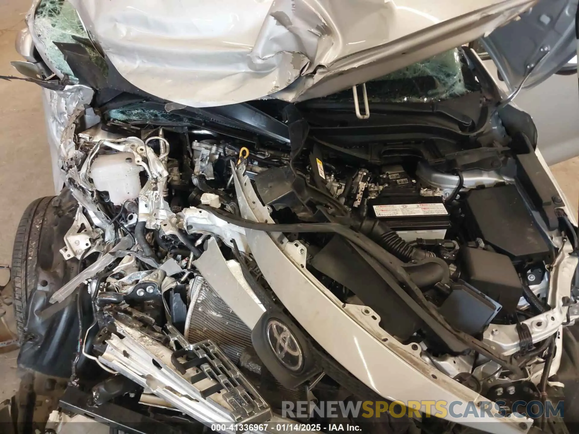10 fotografías del automóvil dañado 5YFEPMAE0NP301996 TOYOTA COROLLA 2022