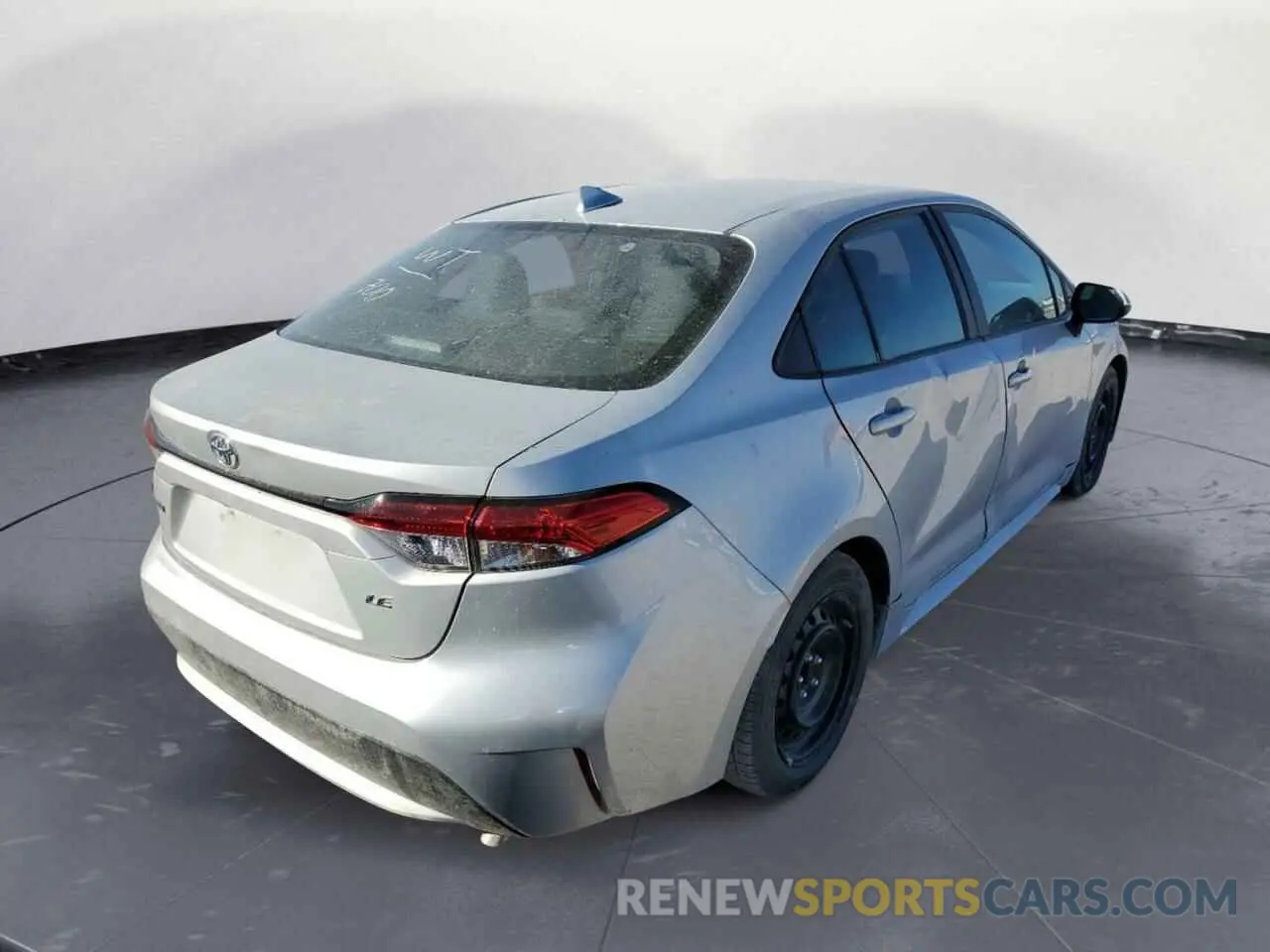 4 fotografías del automóvil dañado 5YFEPMAE0NP317938 TOYOTA COROLLA 2022