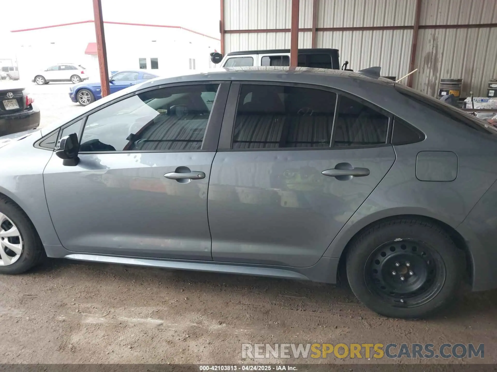 14 fotografías del automóvil dañado 5YFEPMAE0NP322542 TOYOTA COROLLA 2022