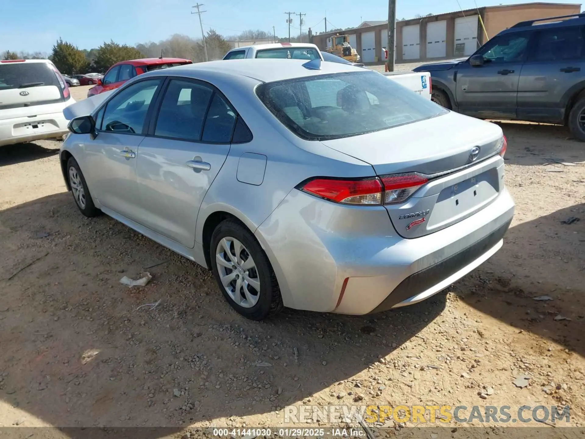 3 fotografías del automóvil dañado 5YFEPMAE0NP325540 TOYOTA COROLLA 2022