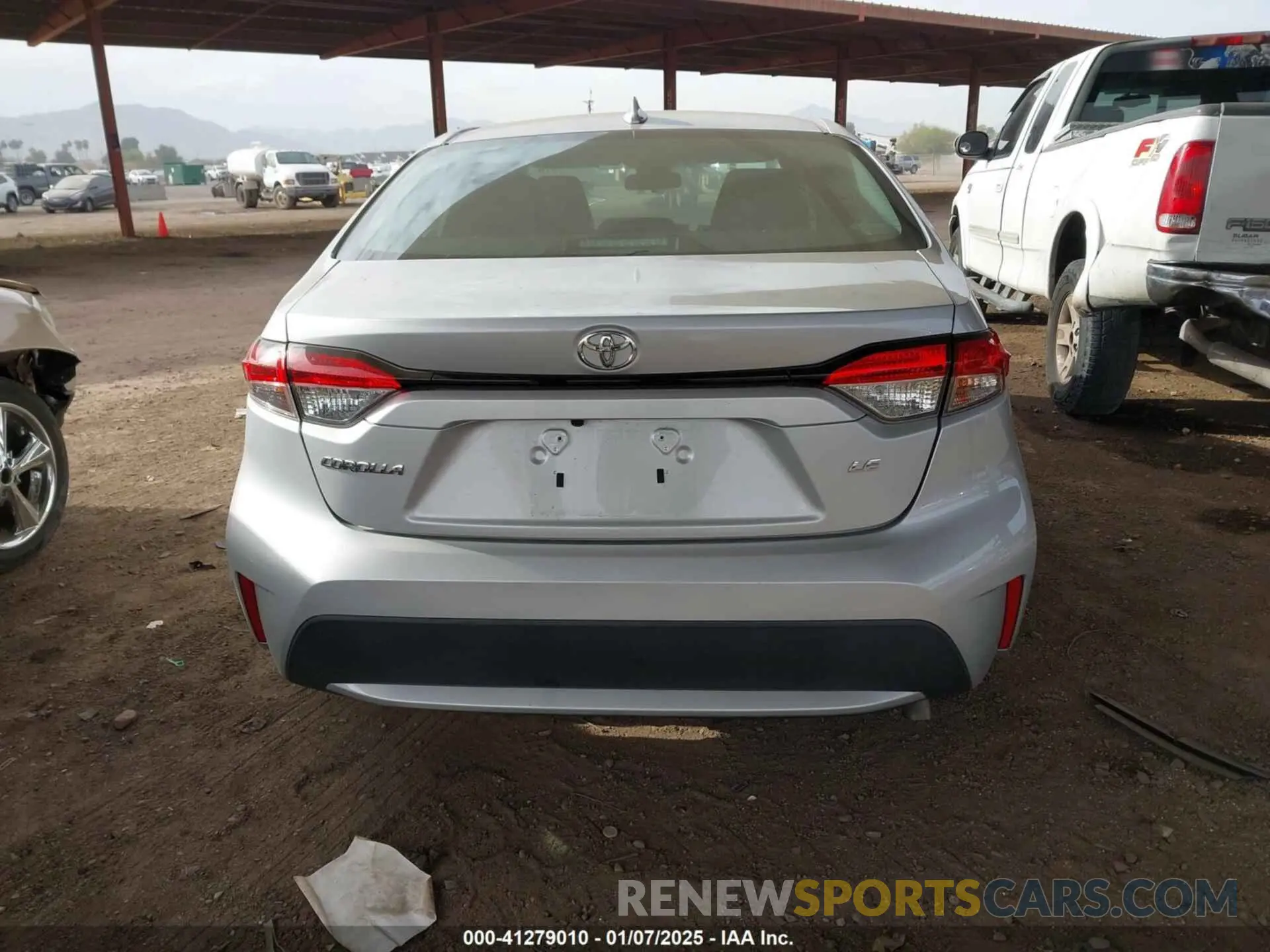16 fotografías del automóvil dañado 5YFEPMAE0NP333640 TOYOTA COROLLA 2022