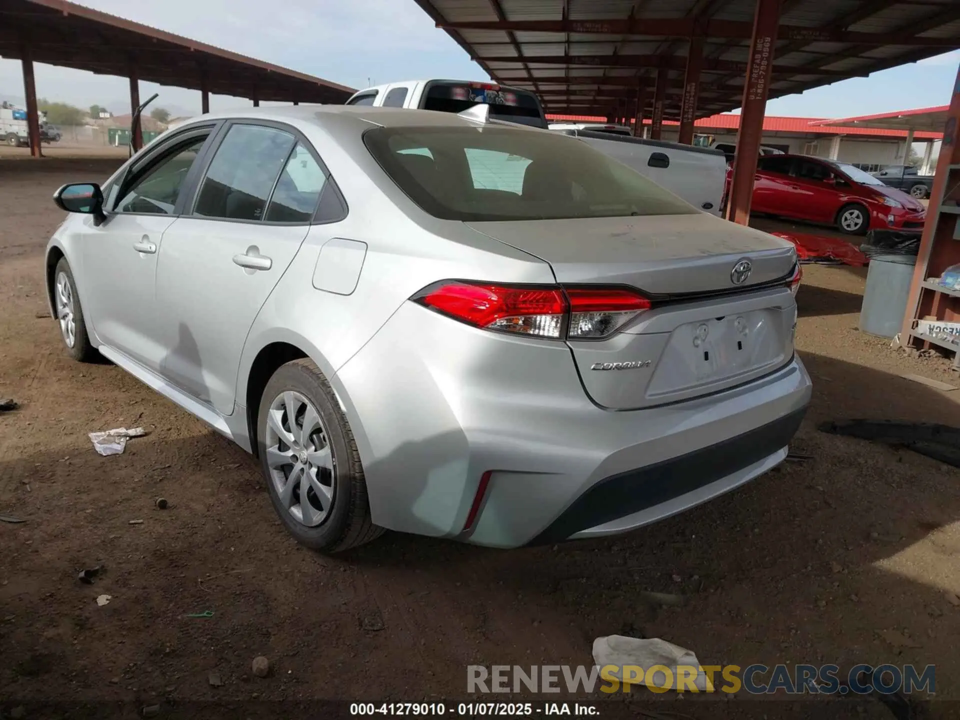 3 fotografías del automóvil dañado 5YFEPMAE0NP333640 TOYOTA COROLLA 2022