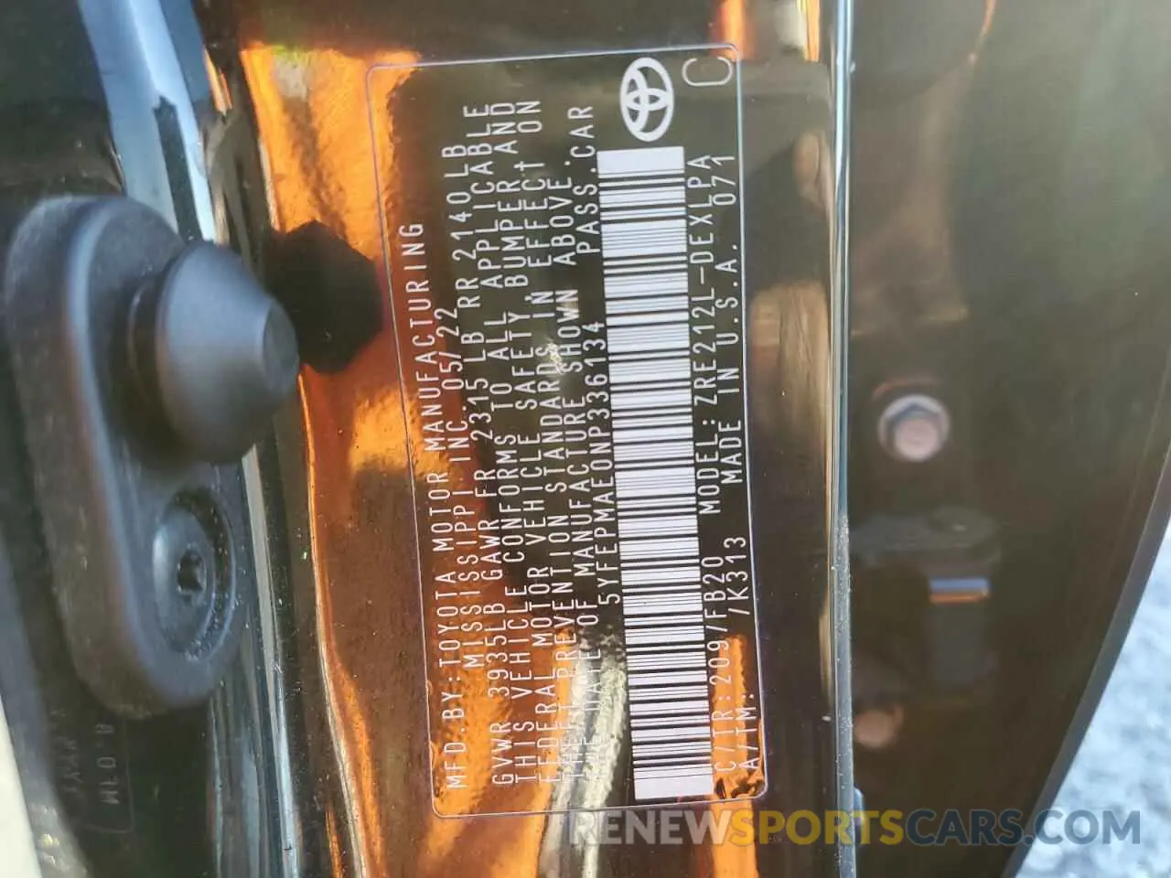 12 fotografías del automóvil dañado 5YFEPMAE0NP336134 TOYOTA COROLLA 2022