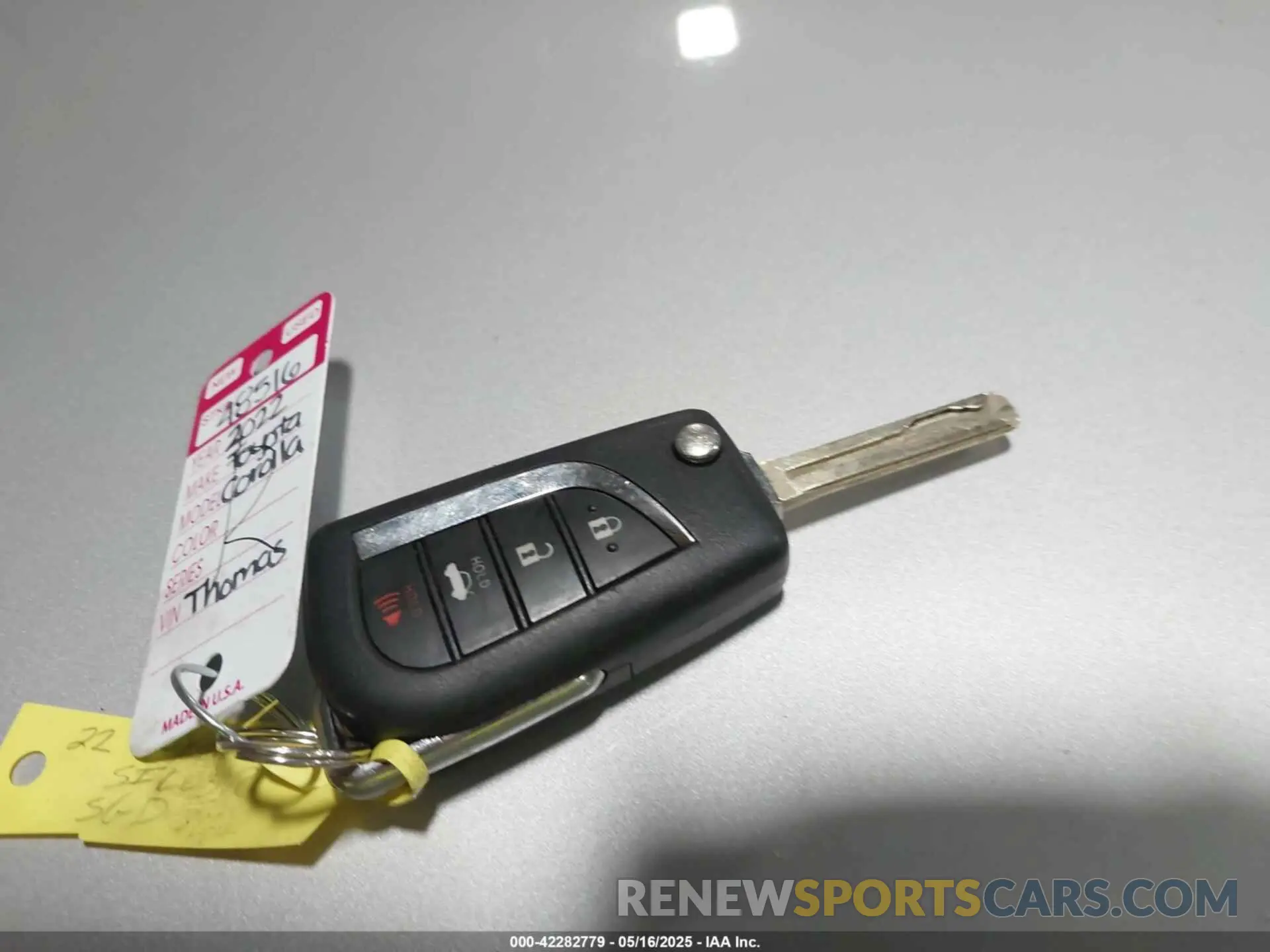 11 fotografías del automóvil dañado 5YFEPMAE0NP343469 TOYOTA COROLLA 2022