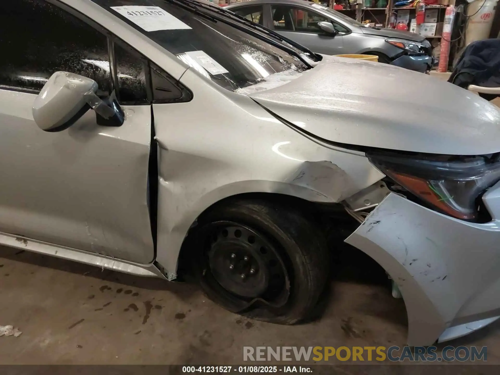 21 fotografías del automóvil dañado 5YFEPMAE0NP347683 TOYOTA COROLLA 2022