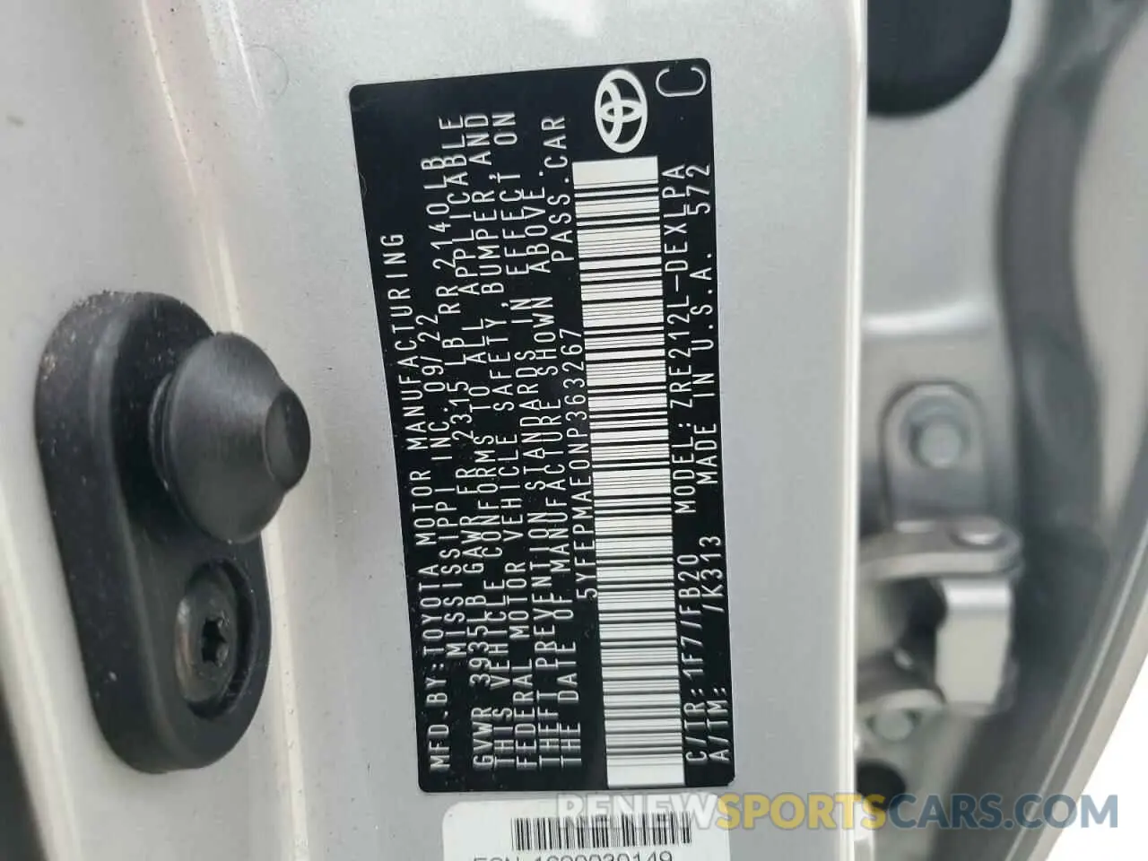 13 fotografías del automóvil dañado 5YFEPMAE0NP363267 TOYOTA COROLLA 2022
