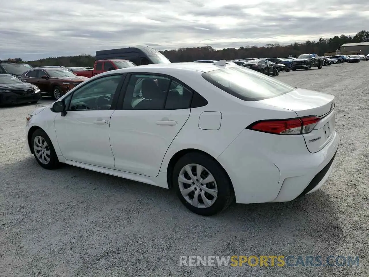 2 fotografías del automóvil dañado 5YFEPMAE0NP369568 TOYOTA COROLLA 2022