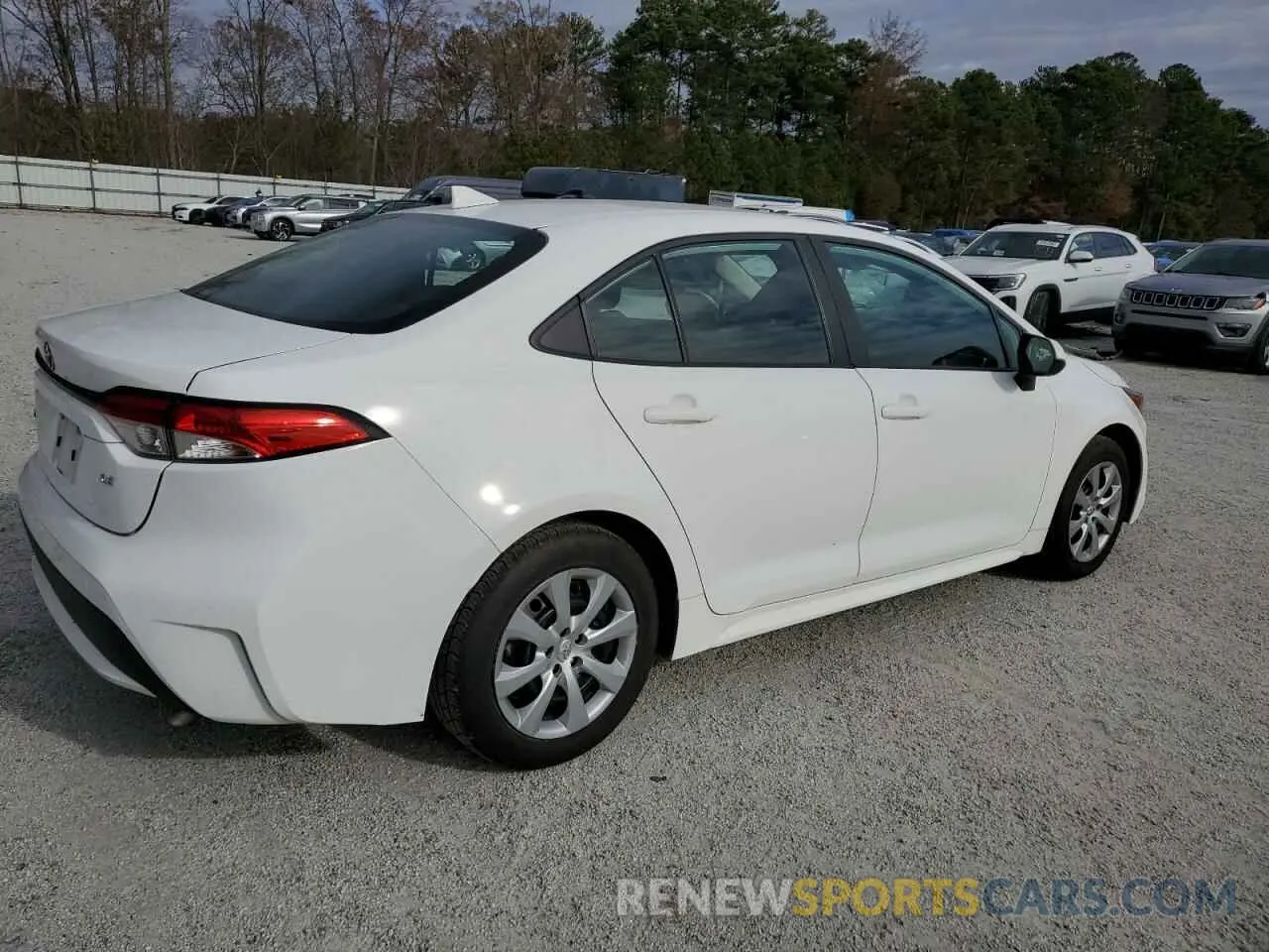 3 fotografías del automóvil dañado 5YFEPMAE0NP369568 TOYOTA COROLLA 2022