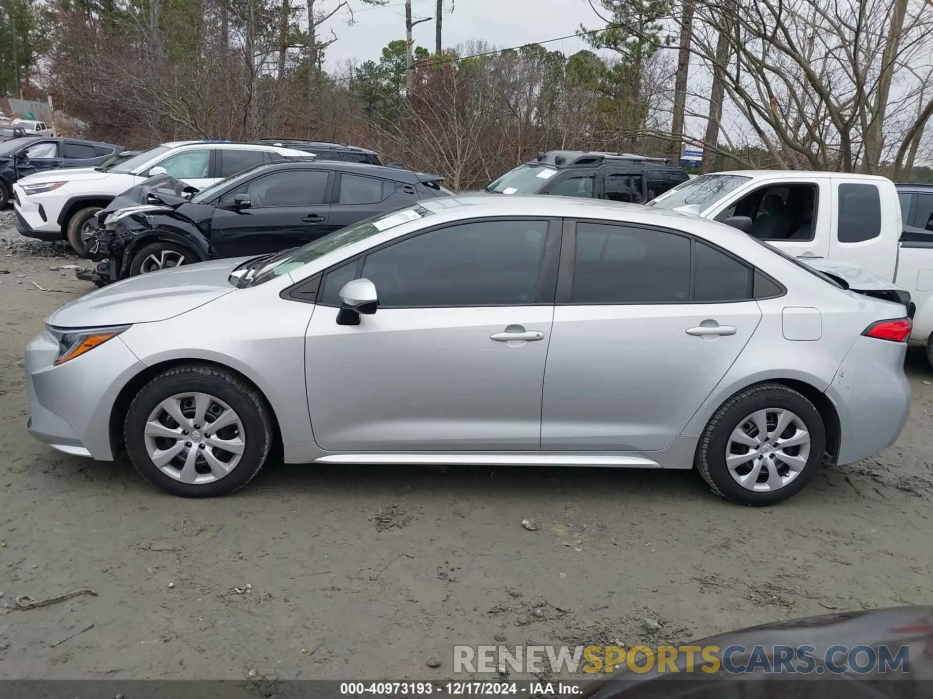 14 fotografías del automóvil dañado 5YFEPMAE1NP288854 TOYOTA COROLLA 2022