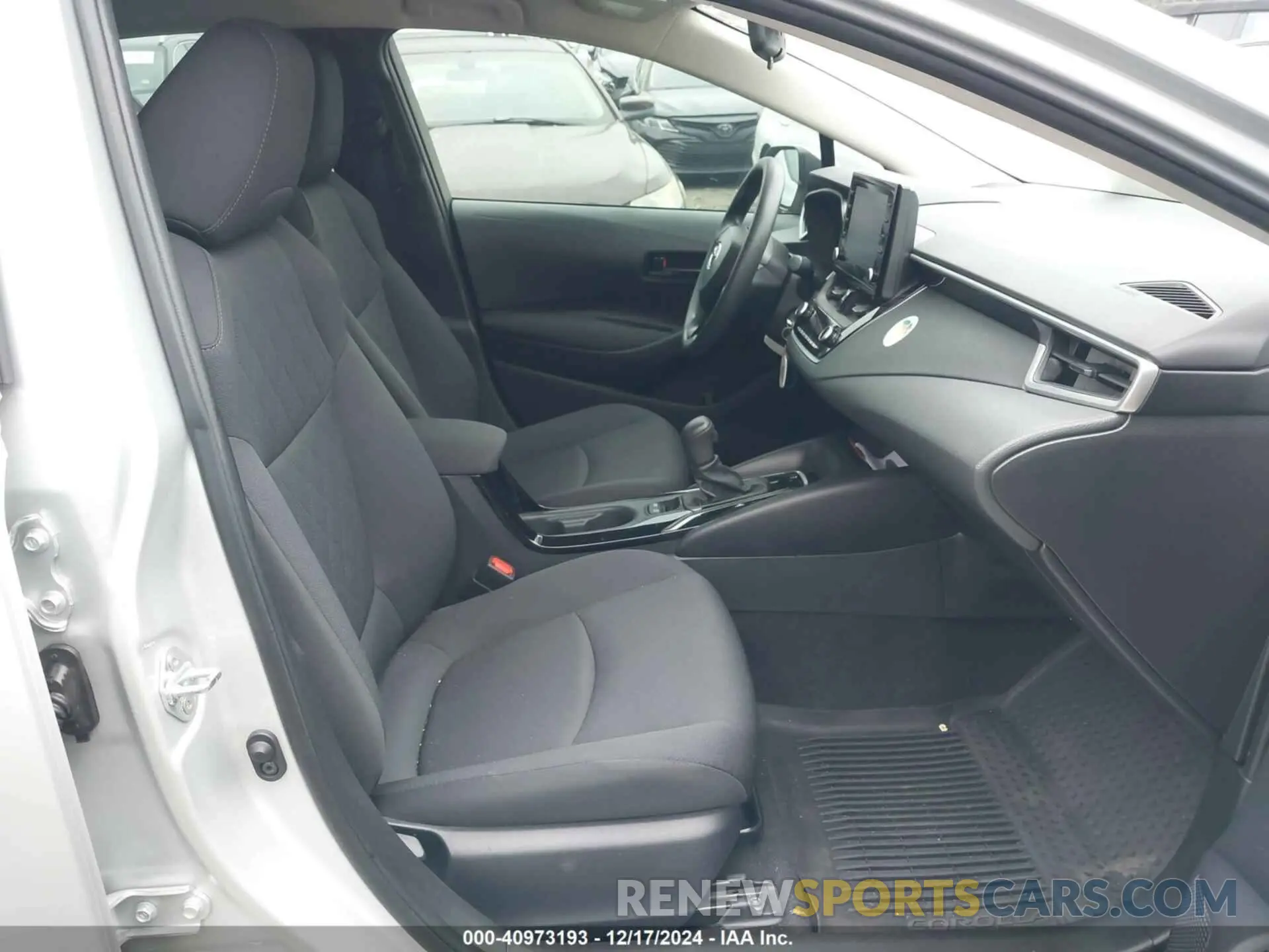 5 fotografías del automóvil dañado 5YFEPMAE1NP288854 TOYOTA COROLLA 2022