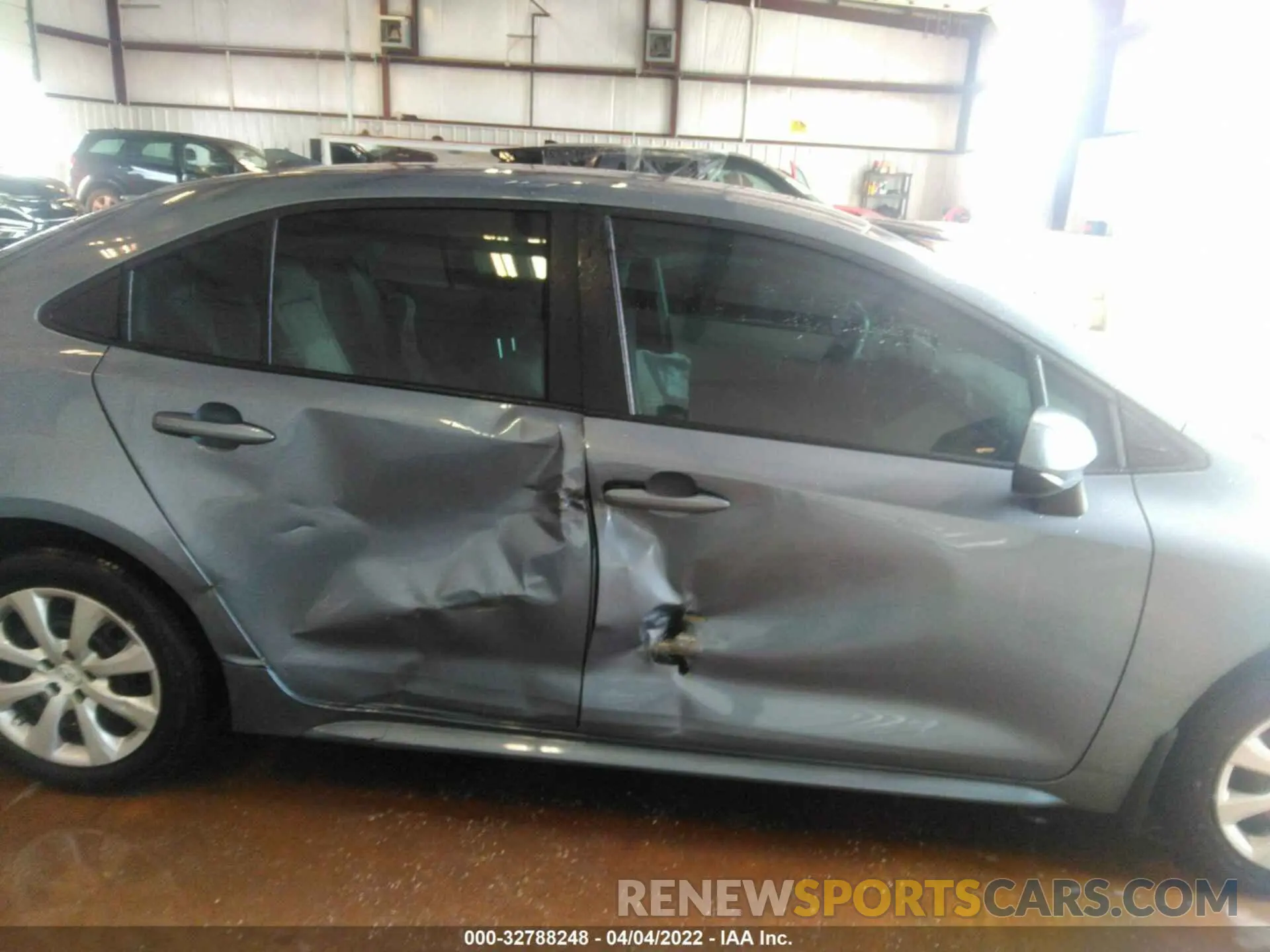 6 fotografías del automóvil dañado 5YFEPMAE1NP301893 TOYOTA COROLLA 2022