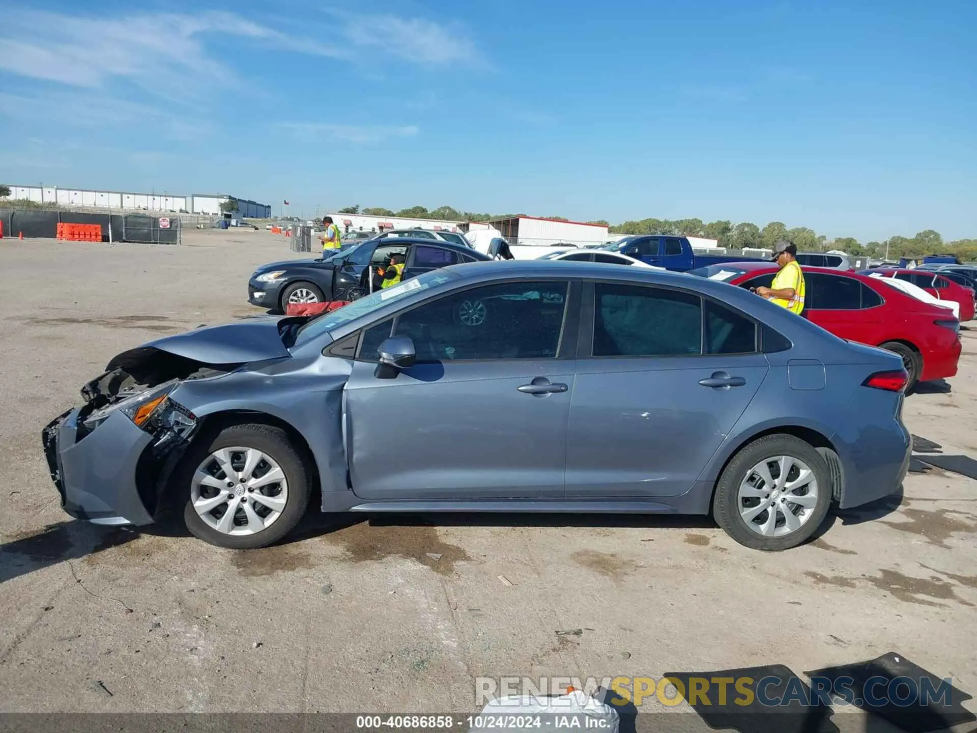 13 fotografías del automóvil dañado 5YFEPMAE1NP321951 TOYOTA COROLLA 2022