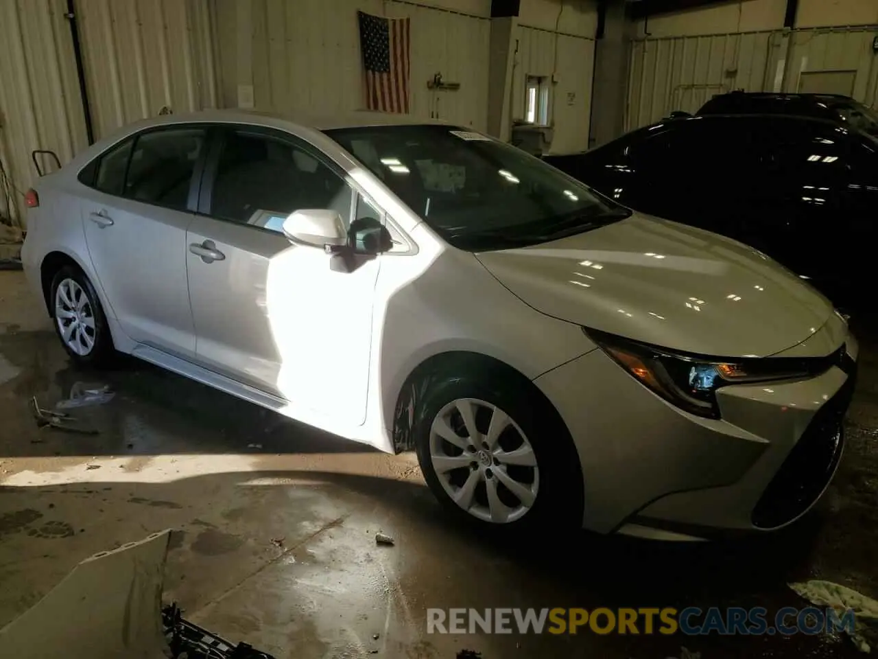 4 fotografías del automóvil dañado 5YFEPMAE1NP325742 TOYOTA COROLLA 2022