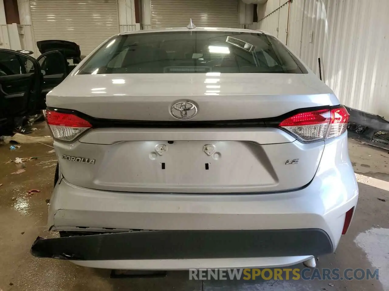 6 fotografías del automóvil dañado 5YFEPMAE1NP325742 TOYOTA COROLLA 2022