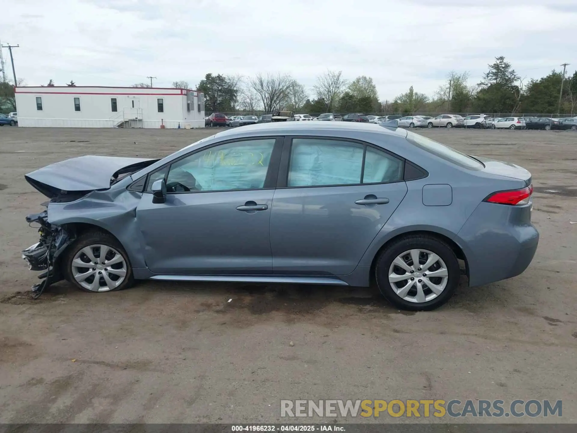 15 fotografías del automóvil dañado 5YFEPMAE1NP333789 TOYOTA COROLLA 2022