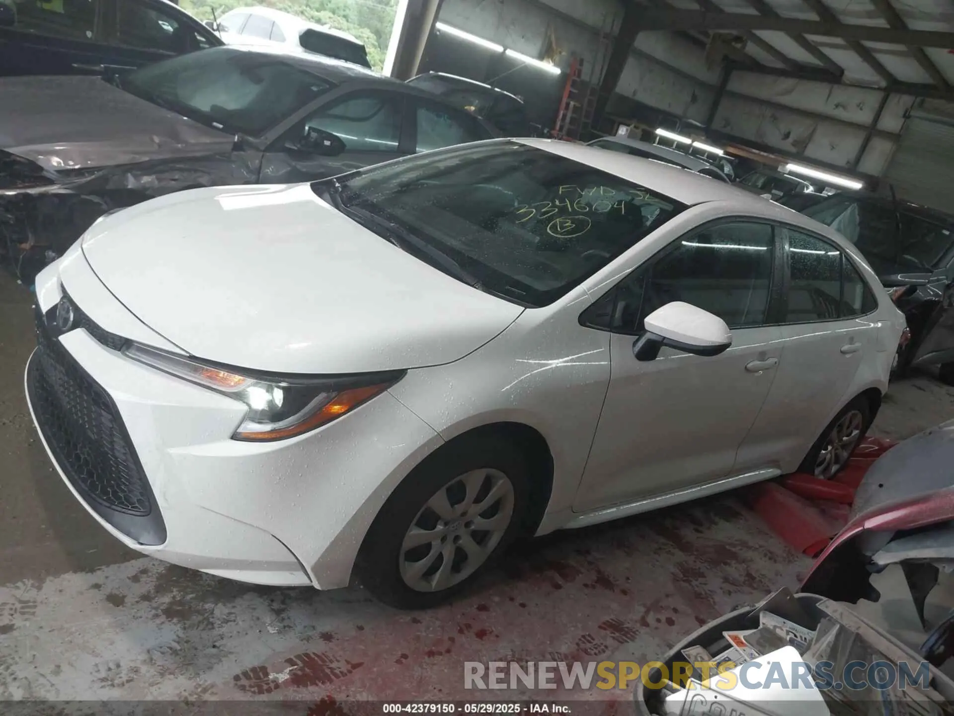 14 fotografías del automóvil dañado 5YFEPMAE1NP334604 TOYOTA COROLLA 2022