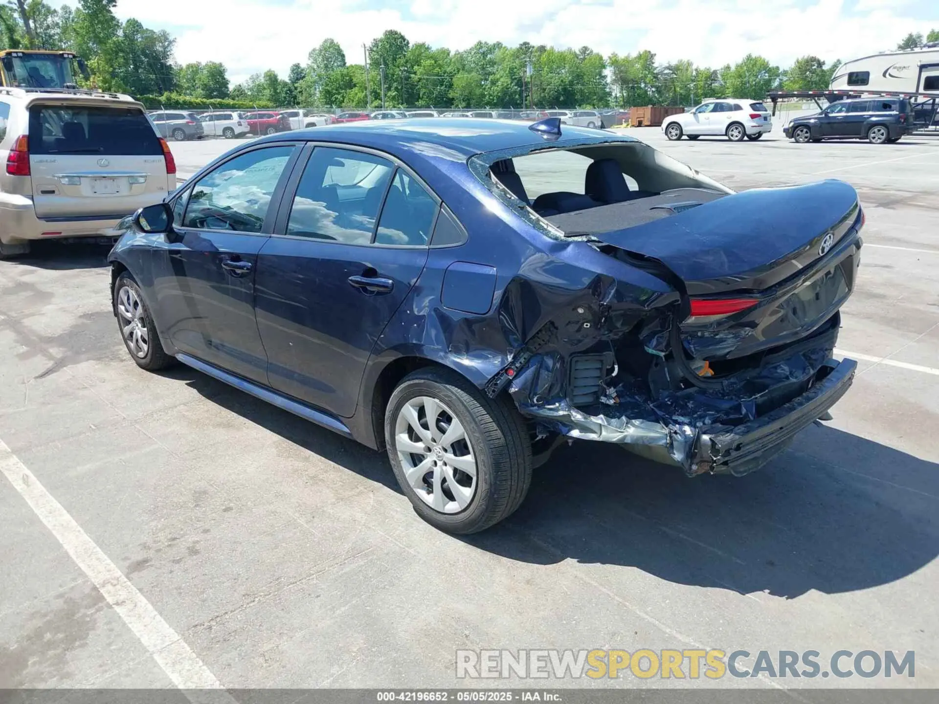 3 fotografías del automóvil dañado 5YFEPMAE1NP360040 TOYOTA COROLLA 2022